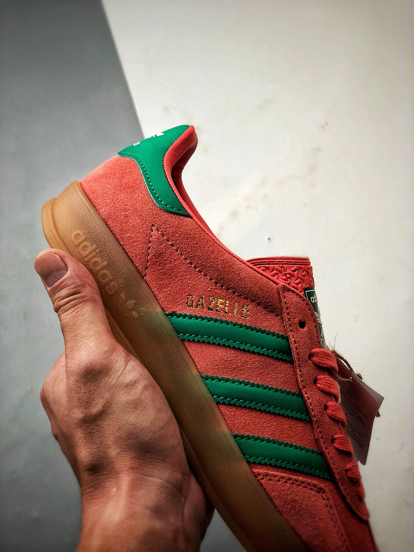 AD Originals Gazelle Indoor 红绿色 三叶草复古休闲运动板鞋 JH5407-莆田鞋,莆田鞋货源,高仿鞋,高仿鞋货源,安福档口,莆田高仿鞋,莆田鞋批发,高仿鞋批发,莆田高仿运动鞋,高仿运动鞋,莆田运动鞋 AD Originals Gazelle Indoor 红绿色 三叶草复古休闲运动板鞋 JH5407