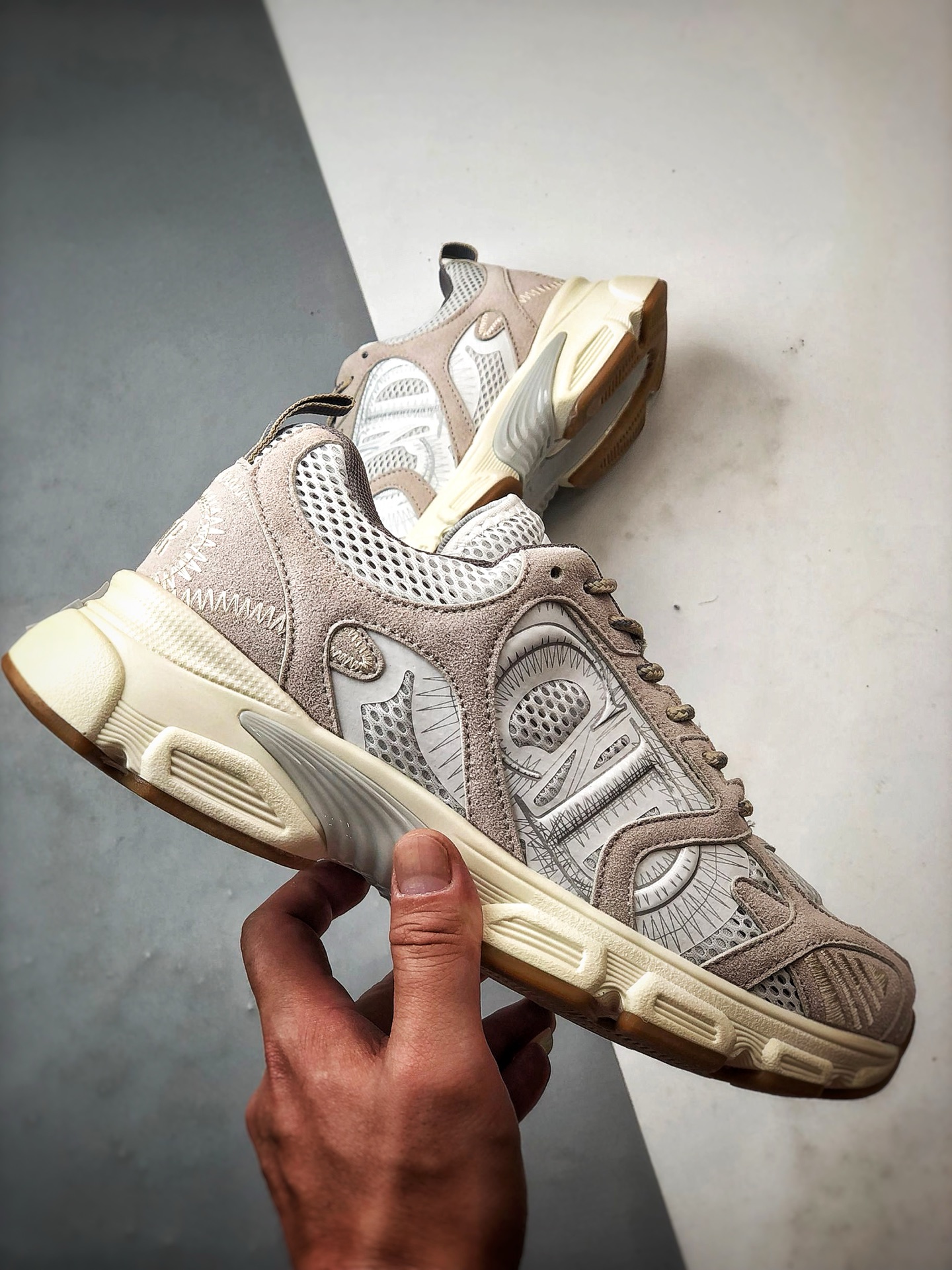 Dior/迪奥 Chrono系列 米白 25ss本季最新单品 圆头系带生活休闲运动鞋-Chinese UA Cheap High Quatity Brand Clothes Bags handbags Sneakers wholesale wholesaler seller from China Factory suppliers Fashion Clothing Shoes best Quality Beautiful Price Dior/迪奥 Chrono系列 米白 25ss本季最新单品 圆头系带生活休闲运动鞋