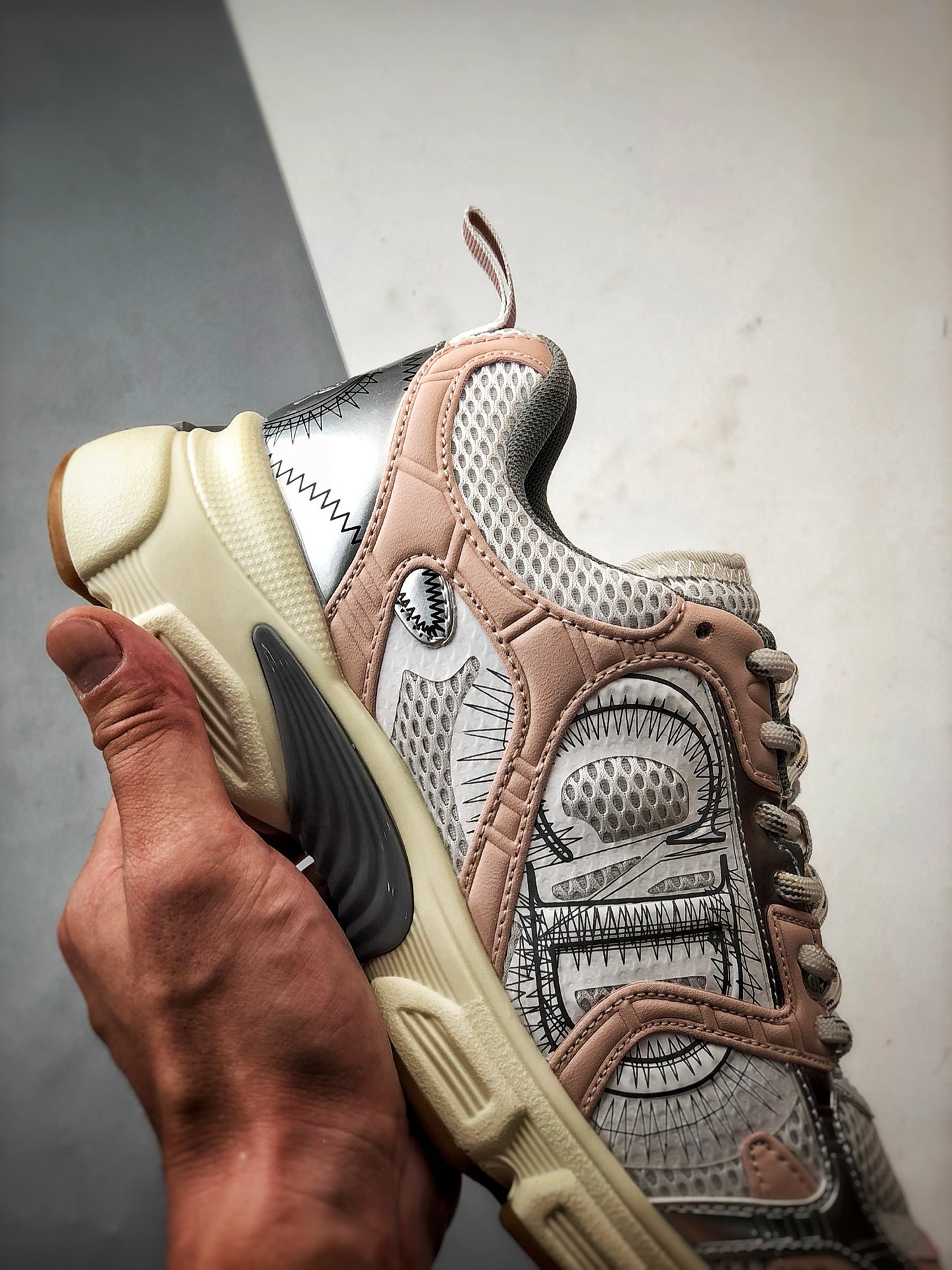 Dior/迪奥 Chrono系列 银粉 25ss本季最新单品 圆头系带生活休闲运动鞋-Chinese UA Cheap High Quatity Brand Clothes Bags handbags Sneakers wholesale wholesaler seller from China Factory suppliers Fashion Clothing Shoes best Quality Beautiful Price Dior/迪奥 Chrono系列 银粉 25ss本季最新单品 圆头系带生活休闲运动鞋