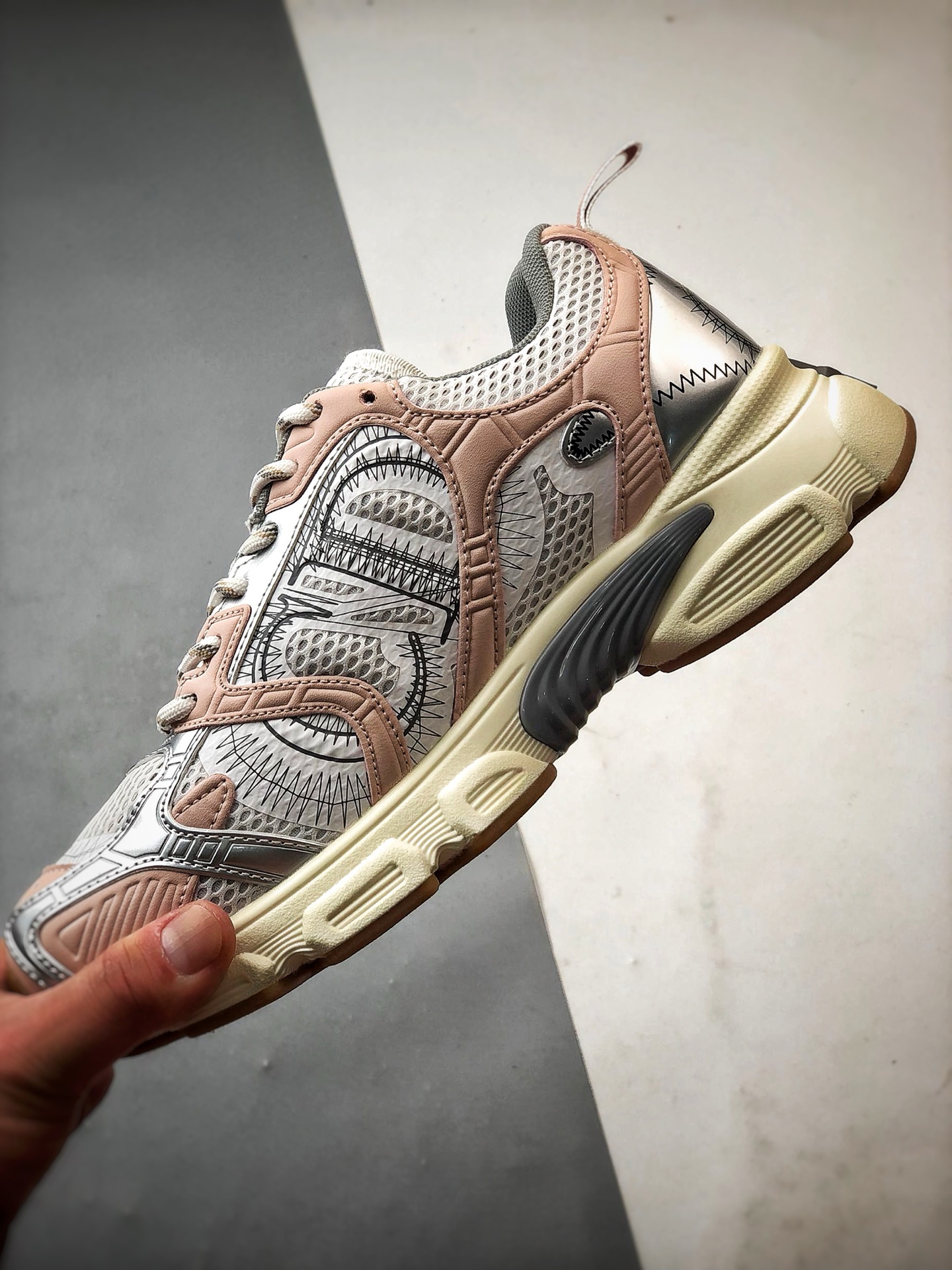 Dior/迪奥 Chrono系列 银粉 25ss本季最新单品 圆头系带生活休闲运动鞋-Chinese UA Cheap High Quatity Brand Clothes Bags handbags Sneakers wholesale wholesaler seller from China Factory suppliers Fashion Clothing Shoes best Quality Beautiful Price Dior/迪奥 Chrono系列 银粉 25ss本季最新单品 圆头系带生活休闲运动鞋