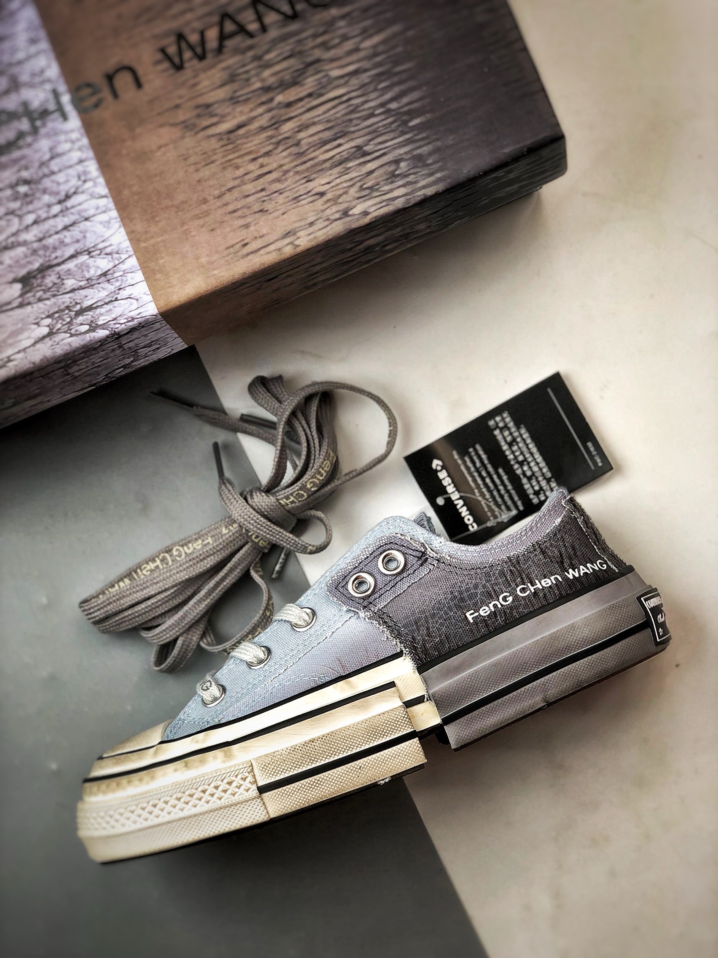 Converse x Feng Chen Wang 渐变灰蓝 设计师联名款 A15742C-莆田鞋,莆田鞋货源,高仿鞋,高仿鞋货源,安福档口,莆田高仿鞋,莆田鞋批发,高仿鞋批发,莆田高仿运动鞋,高仿运动鞋,莆田运动鞋 Converse x Feng Chen Wang 渐变灰蓝 设计师联名款 A15742C