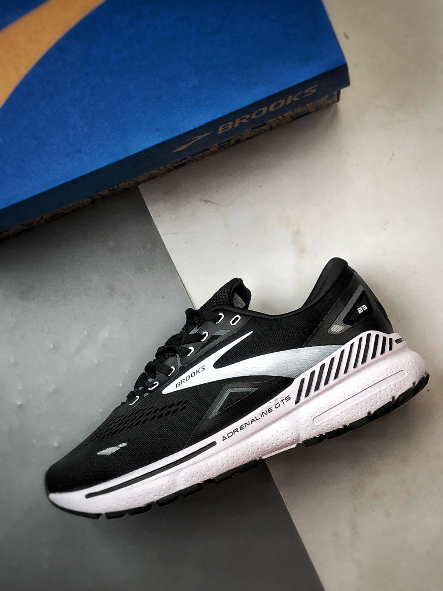 Brooks/布鲁克斯 Glycerin 19 黑白 甘油19代低帮缓震运动慢跑鞋-Chinese UA Cheap High Quatity Brand Clothes Bags handbags Sneakers wholesale wholesaler seller from China Factory suppliers Fashion Clothing Shoes best Quality Beautiful Price Brooks/布鲁克斯 Glycerin 19 黑白 甘油19代低帮缓震运动慢跑鞋