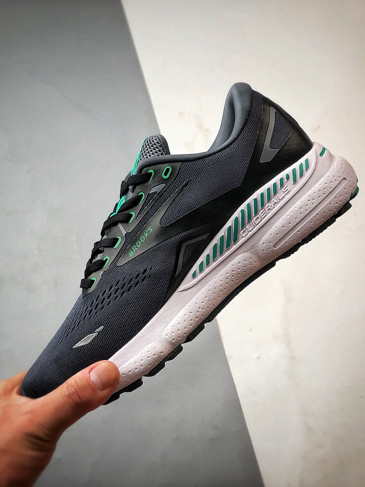 Brooks/布鲁克斯 Glycerin 19 灰绿 甘油19代低帮缓震运动慢跑鞋-Chinese UA Cheap High Quatity Brand Clothes Bags handbags Sneakers wholesale wholesaler seller from China Factory suppliers Fashion Clothing Shoes best Quality Beautiful Price Brooks/布鲁克斯 Glycerin 19 灰绿 甘油19代低帮缓震运动慢跑鞋