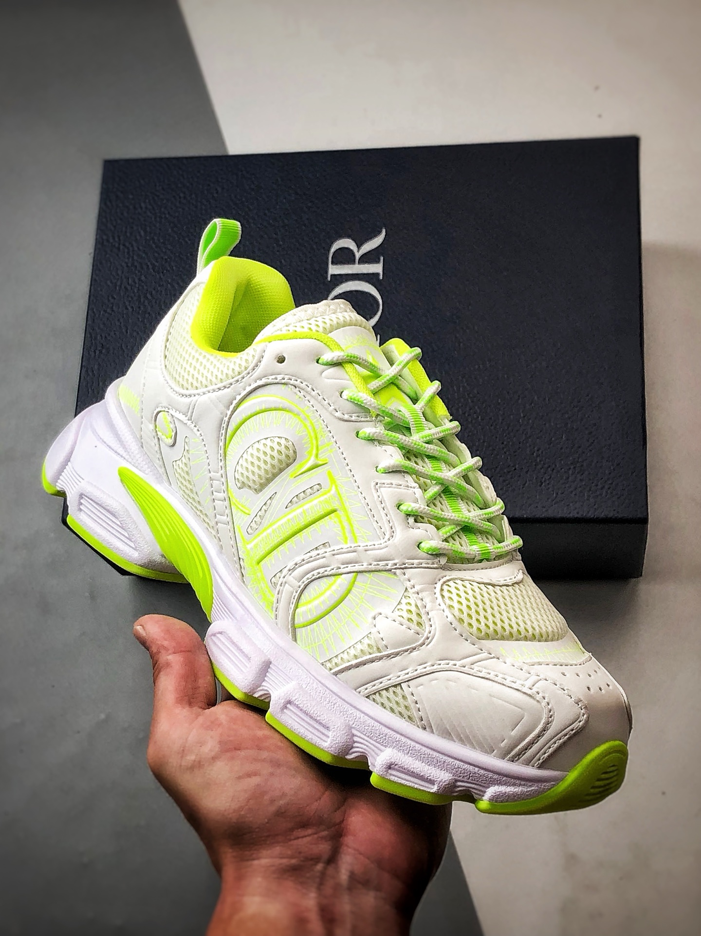 Dior/迪奥 Chrono系列 白绿 25ss本季最新单品 圆头系带生活休闲运动鞋 Dior/迪奥 Chrono系列 白绿 25ss本季最新单品 圆头系带生活休闲运动鞋