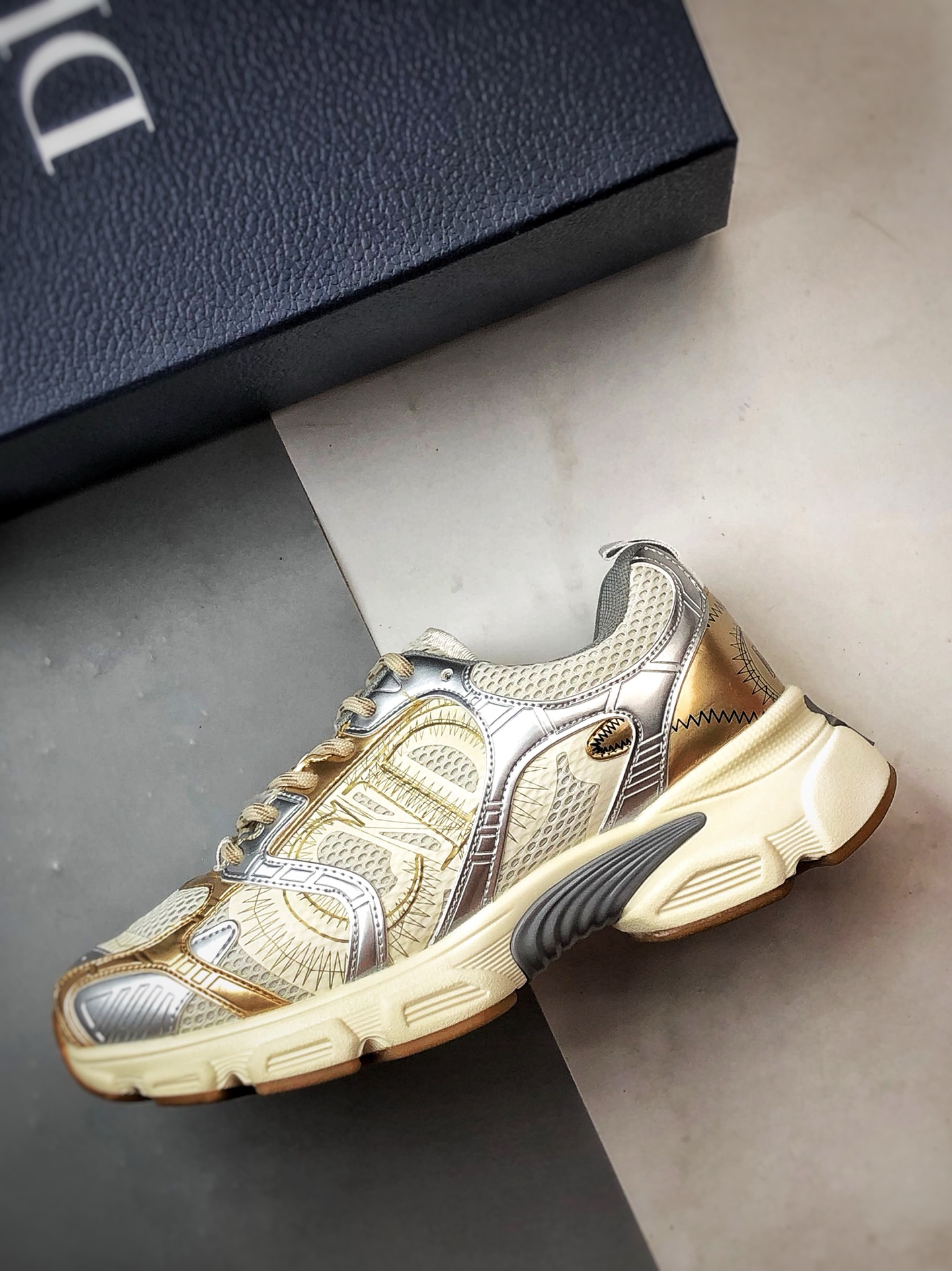 Dior/迪奥 Chrono系列 金色 25ss本季最新单品 圆头系带生活休闲运动鞋