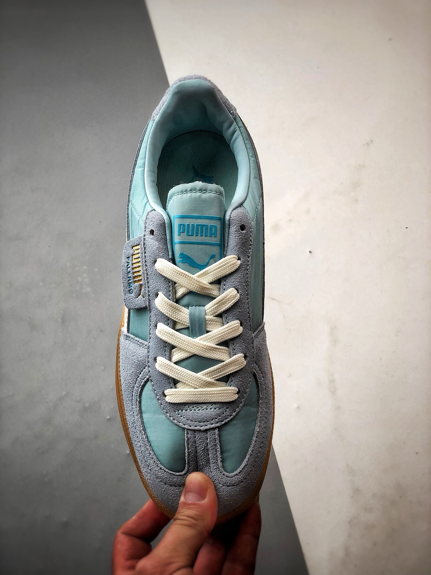 Puma Palermo 蓝白 舒适百搭低帮德训板鞋 399341-02-Chinese UA Cheap High Quatity Brand Clothes Bags handbags Sneakers wholesale wholesaler seller from China Factory suppliers Fashion Clothing Shoes best Quality Beautiful Price Puma Palermo 蓝白 舒适百搭低帮德训板鞋 399341-02