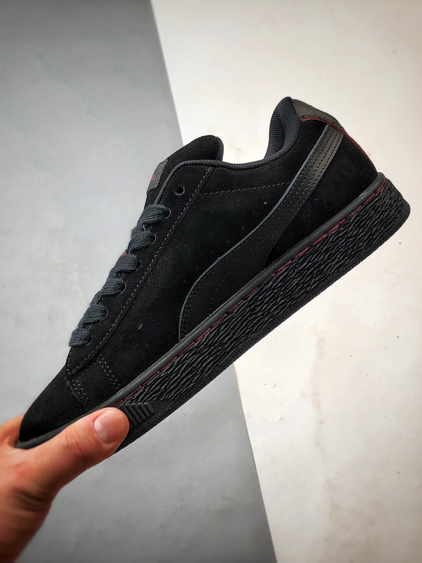 BMW x Puma Suede XL 黑色 绒面革舒适百搭休闲低帮板鞋 308706-01-Chinese UA Cheap High Quatity Brand Clothes Bags handbags Sneakers wholesale wholesaler seller from China Factory suppliers Fashion Clothing Shoes best Quality Beautiful Price BMW x Puma Suede XL 黑色 绒面革舒适百搭休闲低帮板鞋 308706-01