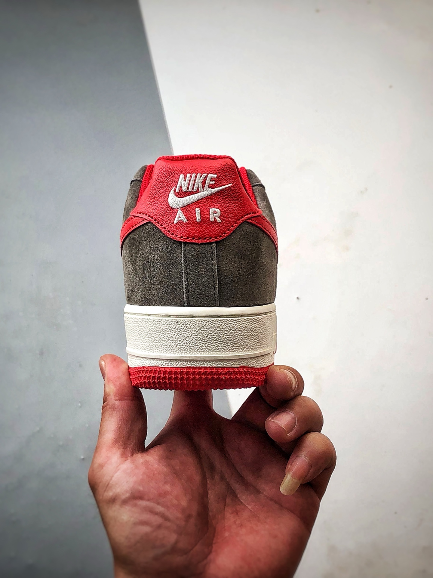 Air Force 1 '07 Low 褐红色 FQ8714-201-莆田鞋,莆田鞋货源,高仿鞋,高仿鞋货源,安福档口,莆田高仿鞋,莆田鞋批发,高仿鞋批发,莆田高仿运动鞋,高仿运动鞋,莆田运动鞋 Air Force 1 '07 Low 褐红色 FQ8714-201