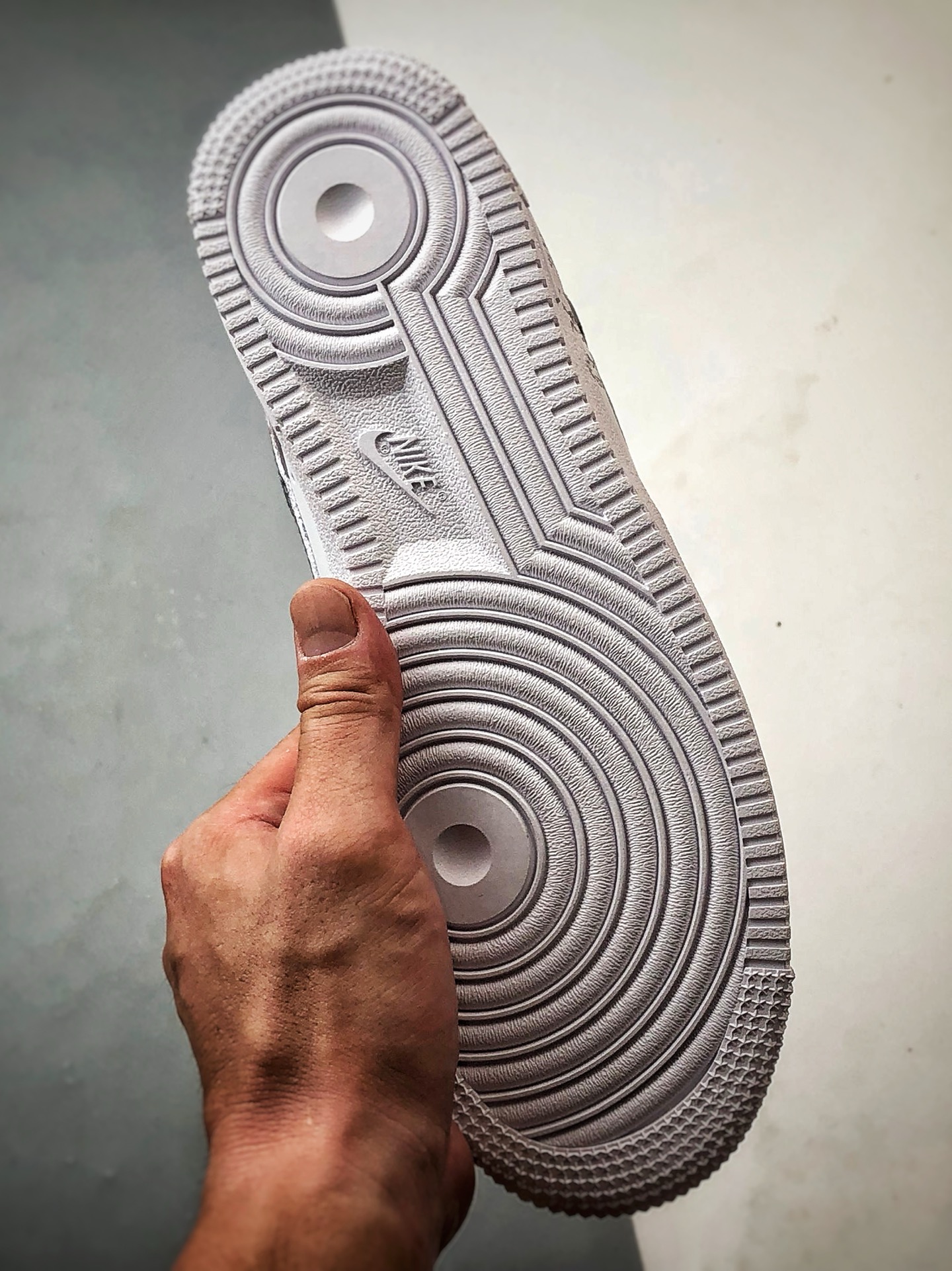 定制球鞋Air Force 1 Low 东篱醉 中国风白黑 经典休闲运动板鞋 ZH0316-082-莆田鞋,莆田鞋货源,高仿鞋,高仿鞋货源,安福档口,莆田高仿鞋,莆田鞋批发,高仿鞋批发,莆田高仿运动鞋,高仿运动鞋,莆田运动鞋 定制球鞋Air Force 1 Low 东篱醉 中国风白黑 经典休闲运动板鞋 ZH0316-082