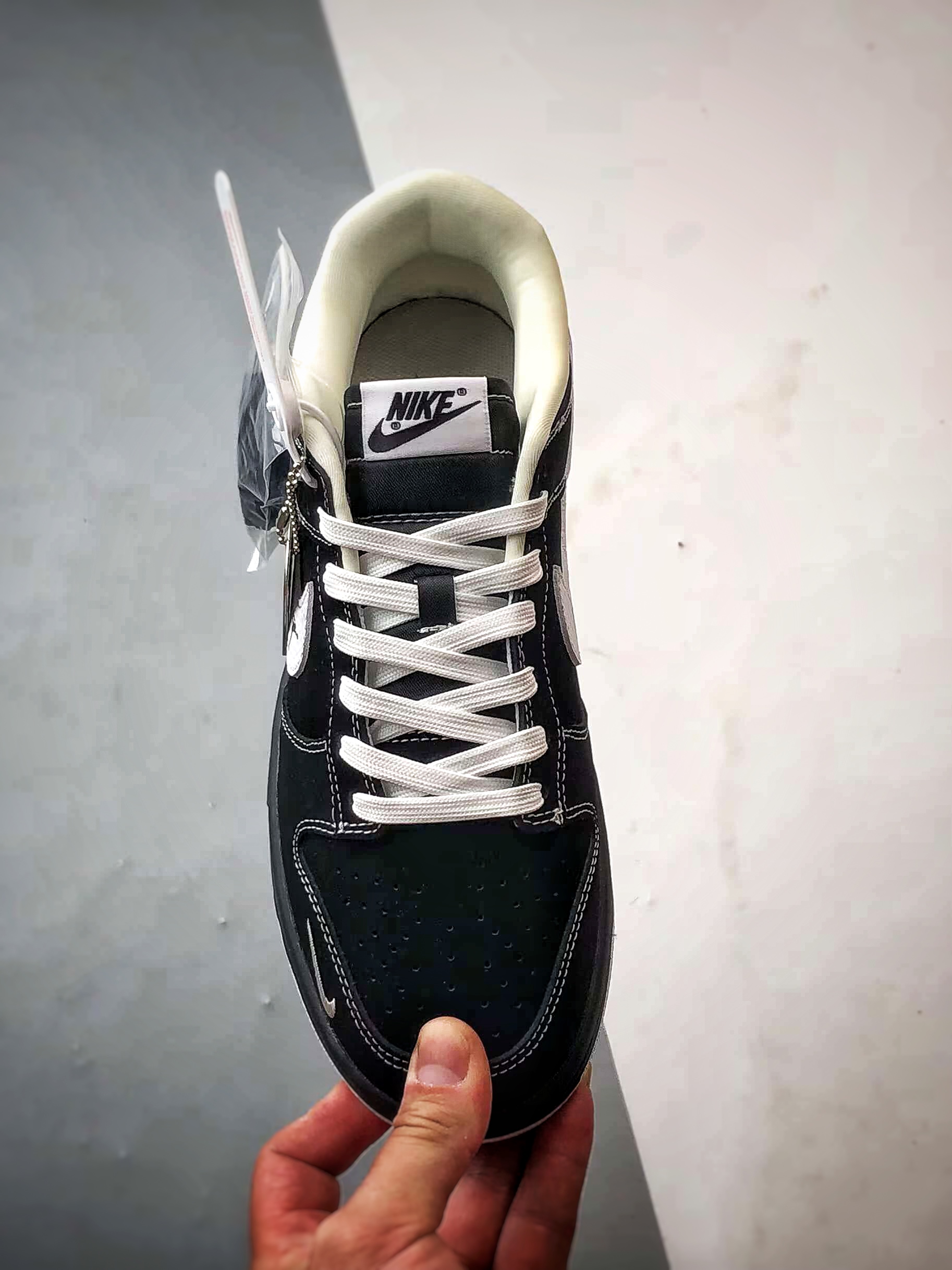 NK Dunk Low Retro ”DIY高端定制” 飞人黑白 低帮休闲运动板鞋 LW1818-117-莆田鞋,莆田鞋货源,高仿鞋,高仿鞋货源,安福档口,莆田高仿鞋,莆田鞋批发,高仿鞋批发,莆田高仿运动鞋,高仿运动鞋,莆田运动鞋 NK Dunk Low Retro ”DIY高端定制” 飞人黑白 低帮休闲运动板鞋 LW1818-117