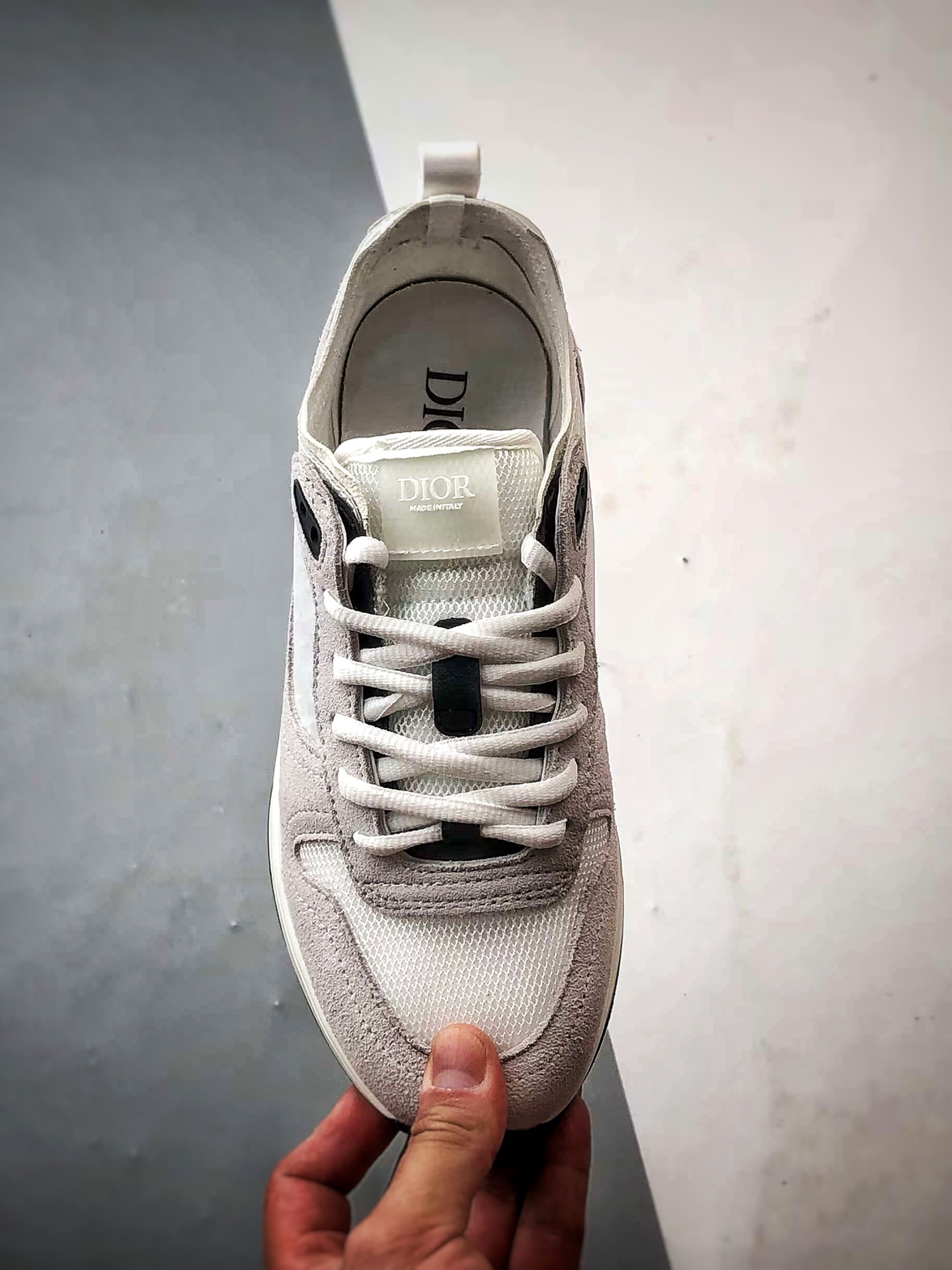 Dior/迪奥 B25 Oblique Runner Sneaker 米白 老爹风系带低帮透气休闲运动慢跑鞋-Chinese UA Cheap High Quatity Brand Clothes Bags handbags Sneakers wholesale wholesaler seller from China Factory suppliers Fashion Clothing Shoes best Quality Beautiful Price Dior/迪奥 B25 Oblique Runner Sneaker 米白 老爹风系带低帮透气休闲运动慢跑鞋