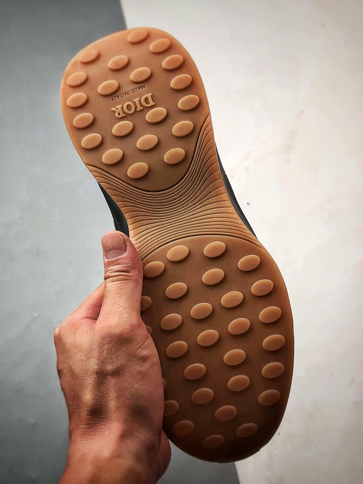 Dior/迪奥 B25 Oblique Runner Sneaker 黑色 老爹风系带低帮透气休闲运动慢跑鞋-Chinese UA Cheap High Quatity Brand Clothes Bags handbags Sneakers wholesale wholesaler seller from China Factory suppliers Fashion Clothing Shoes best Quality Beautiful Price Dior/迪奥 B25 Oblique Runner Sneaker 黑色 老爹风系带低帮透气休闲运动慢跑鞋