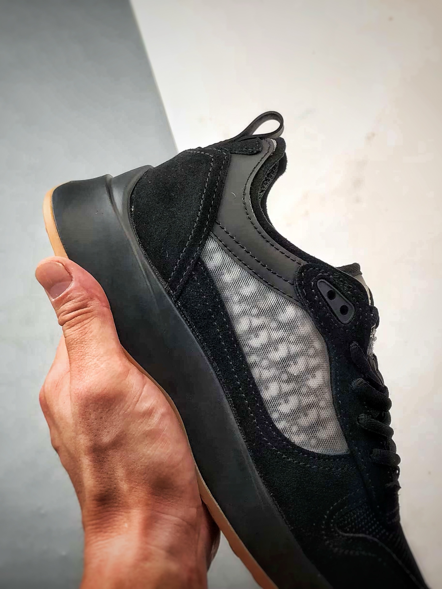 Dior/迪奥 B25 Oblique Runner Sneaker 黑色 老爹风系带低帮透气休闲运动慢跑鞋-Chinese UA Cheap High Quatity Brand Clothes Bags handbags Sneakers wholesale wholesaler seller from China Factory suppliers Fashion Clothing Shoes best Quality Beautiful Price Dior/迪奥 B25 Oblique Runner Sneaker 黑色 老爹风系带低帮透气休闲运动慢跑鞋