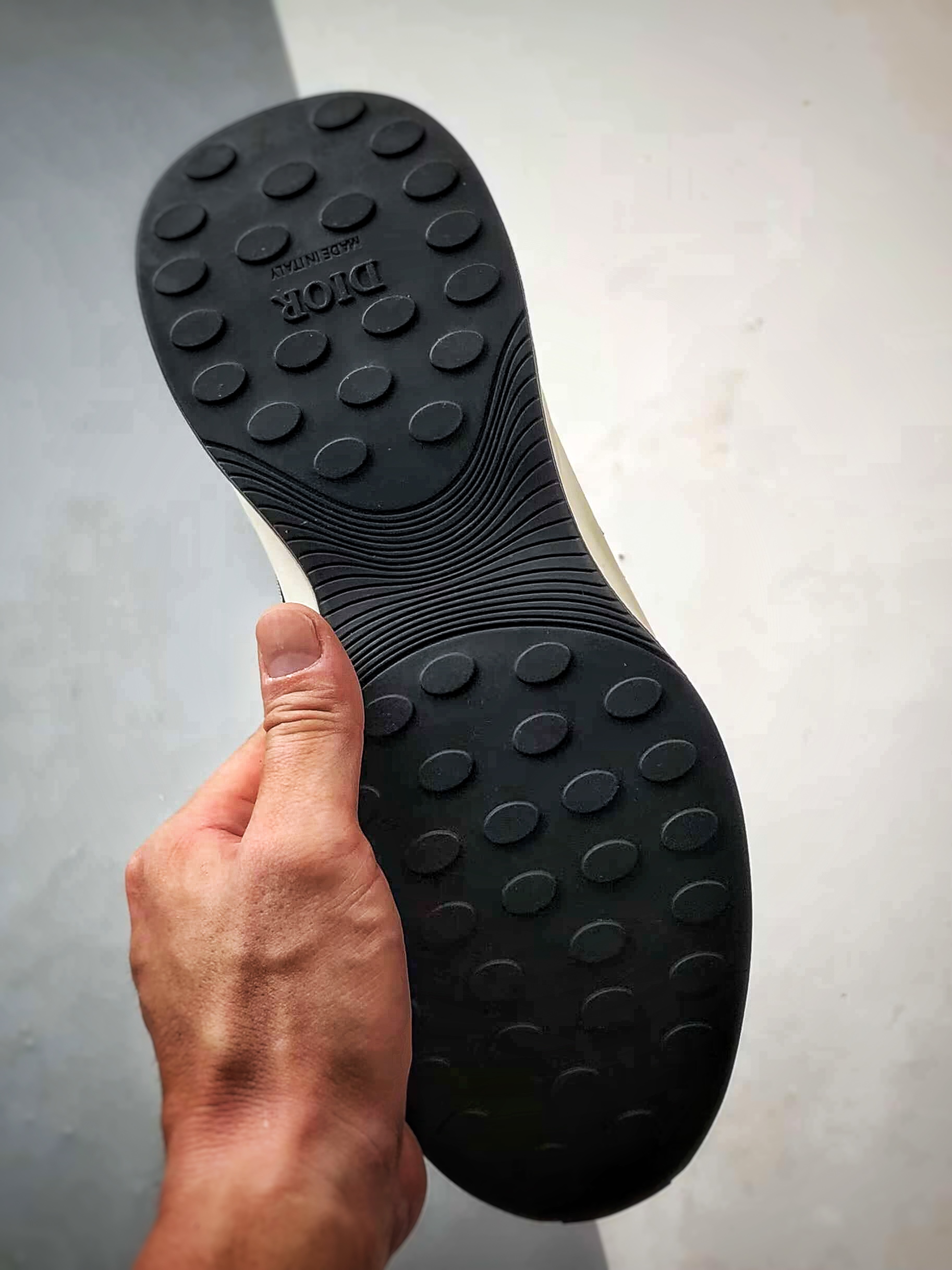 Dior/迪奥 B25 Oblique Runner Sneaker 黑白 老爹风系带低帮透气休闲运动慢跑鞋-Chinese UA Cheap High Quatity Brand Clothes Bags handbags Sneakers wholesale wholesaler seller from China Factory suppliers Fashion Clothing Shoes best Quality Beautiful Price Dior/迪奥 B25 Oblique Runner Sneaker 黑白 老爹风系带低帮透气休闲运动慢跑鞋