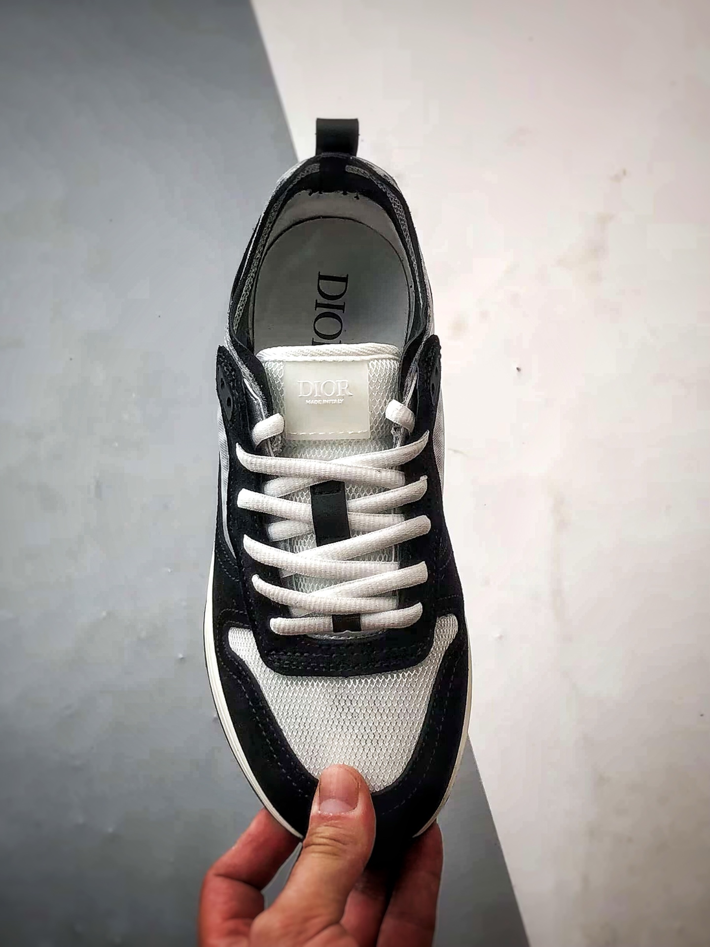 Dior/迪奥 B25 Oblique Runner Sneaker 黑白 老爹风系带低帮透气休闲运动慢跑鞋-Chinese UA Cheap High Quatity Brand Clothes Bags handbags Sneakers wholesale wholesaler seller from China Factory suppliers Fashion Clothing Shoes best Quality Beautiful Price Dior/迪奥 B25 Oblique Runner Sneaker 黑白 老爹风系带低帮透气休闲运动慢跑鞋