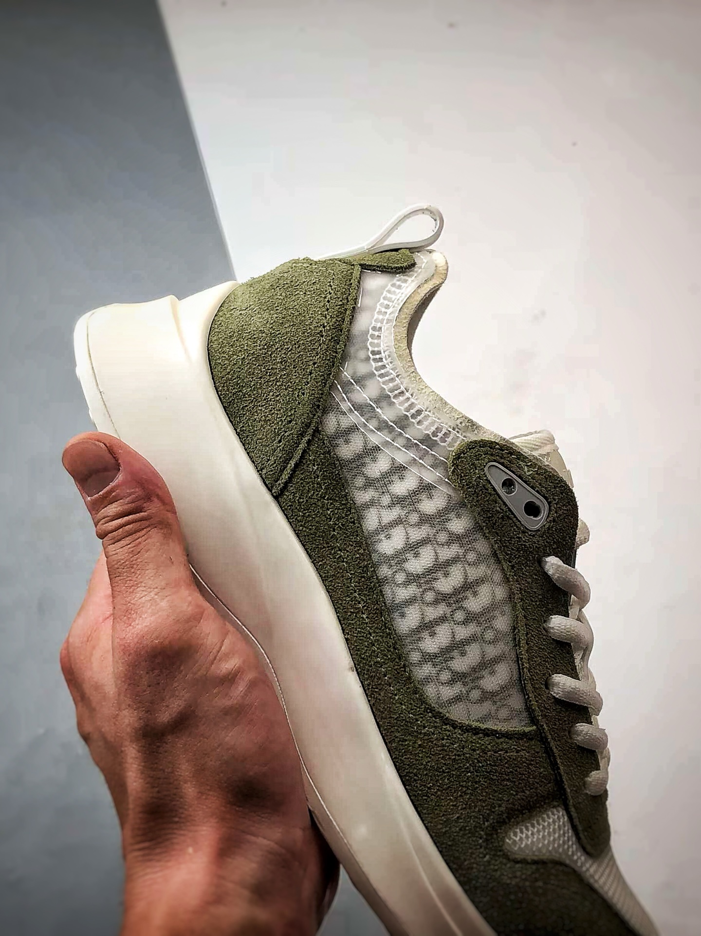 Dior/迪奥 B25 Oblique Runner Sneaker 绿色 老爹风系带低帮透气休闲运动慢跑鞋