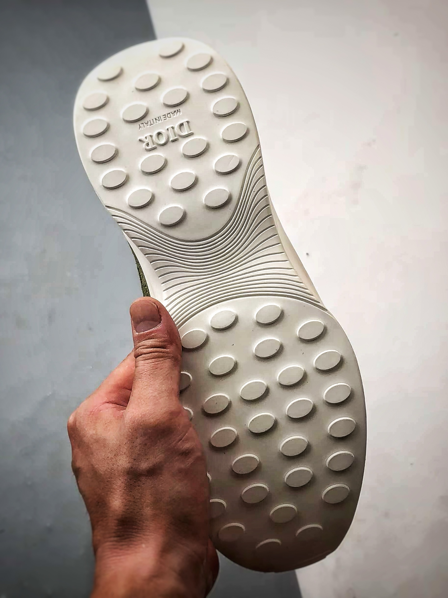 Dior/迪奥 B25 Oblique Runner Sneaker 绿色 老爹风系带低帮透气休闲运动慢跑鞋