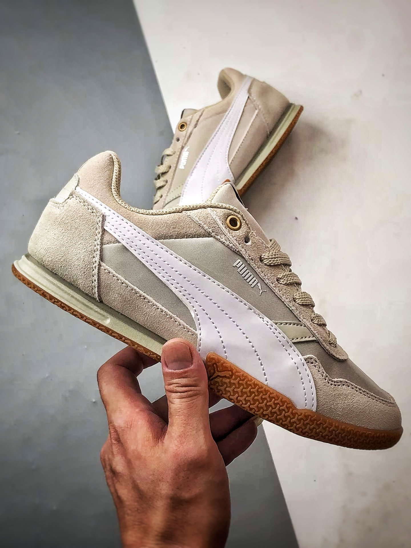 190 Puma Bella Donna Nylon 米白 唐娜尼龙薄底复古运动休闲鞋 402554-05-Chinese UA Cheap High Quatity Brand Clothes Bags handbags Sneakers wholesale wholesaler seller from China Factory suppliers Fashion Clothing Shoes best Quality Beautiful Price 190 Puma Bella Donna Nylon 米白 唐娜尼龙薄底复古运动休闲鞋 402554-05