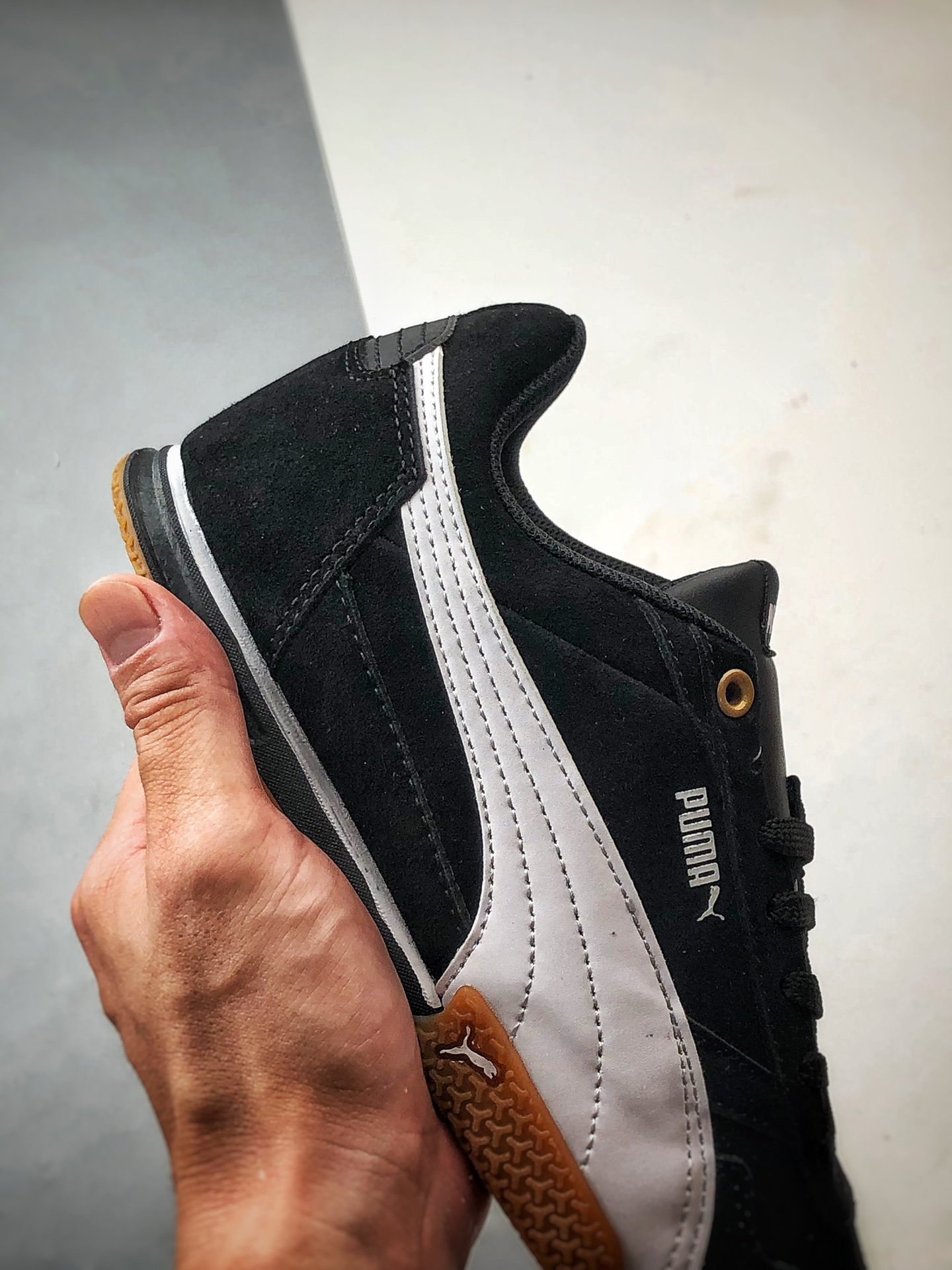 190 Puma Bella Donna Nylon 黑白 唐娜尼龙薄底复古运动休闲鞋 402673-01-Chinese UA Cheap High Quatity Brand Clothes Bags handbags Sneakers wholesale wholesaler seller from China Factory suppliers Fashion Clothing Shoes best Quality Beautiful Price 190 Puma Bella Donna Nylon 黑白 唐娜尼龙薄底复古运动休闲鞋 402673-01