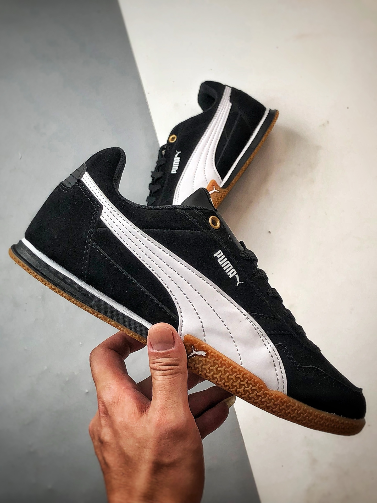 190 Puma Bella Donna Nylon 黑白 唐娜尼龙薄底复古运动休闲鞋 402673-01-Chinese UA Cheap High Quatity Brand Clothes Bags handbags Sneakers wholesale wholesaler seller from China Factory suppliers Fashion Clothing Shoes best Quality Beautiful Price 190 Puma Bella Donna Nylon 黑白 唐娜尼龙薄底复古运动休闲鞋 402673-01