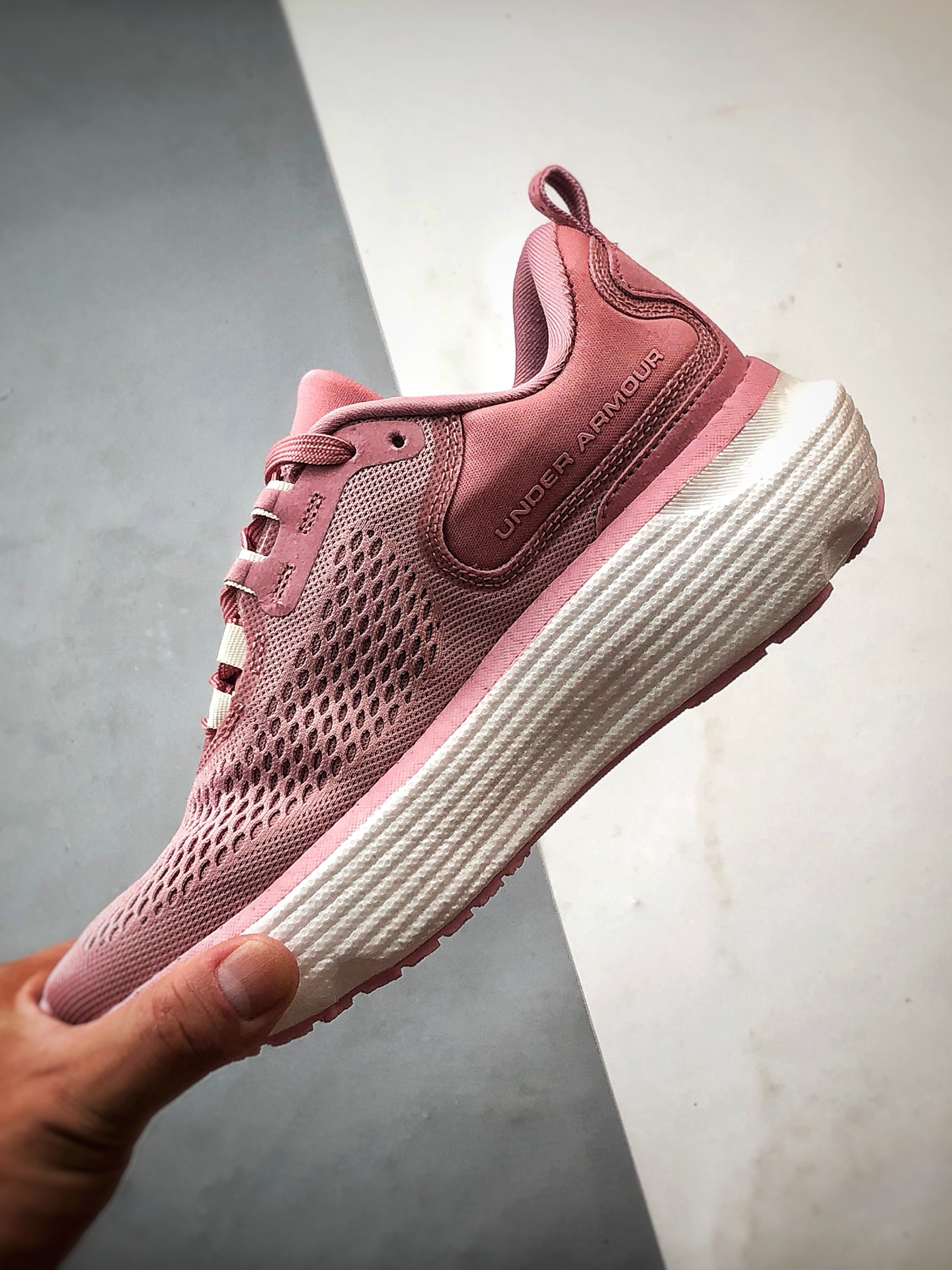 200 Under Armour Infinite Elite 2 粉紫色 网布织物舒适百搭轻便透气缓震跑步鞋-Chinese UA Cheap High Quatity Brand Clothes Bags handbags Sneakers wholesale wholesaler seller from China Factory suppliers Fashion Clothing Shoes best Quality Beautiful Price 200 Under Armour Infinite Elite 2 粉紫色 网布织物舒适百搭轻便透气缓震跑步鞋