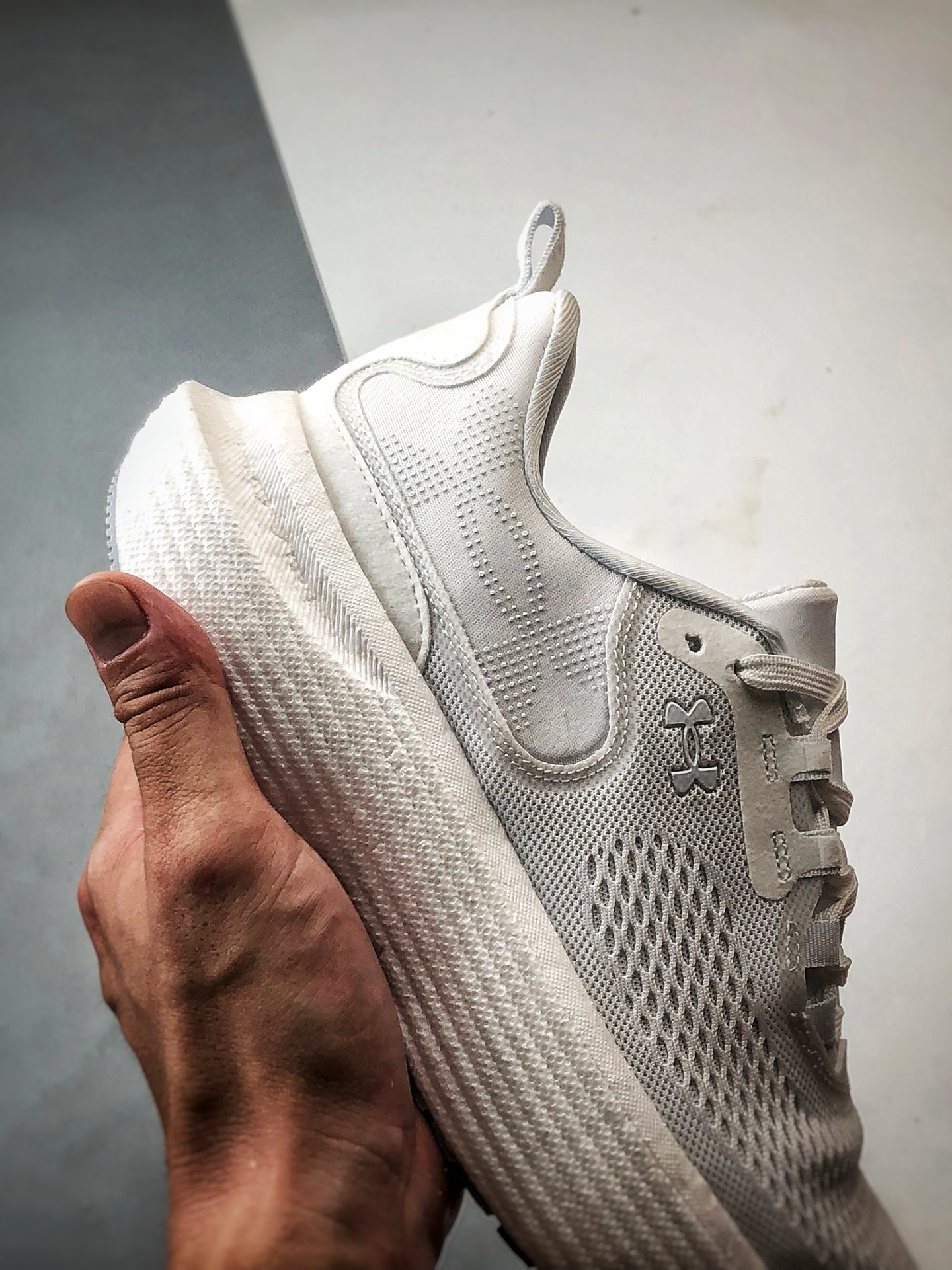 200 Under Armour Infinite Elite 2 白色 网布织物舒适百搭轻便透气缓震跑步鞋-Chinese UA Cheap High Quatity Brand Clothes Bags handbags Sneakers wholesale wholesaler seller from China Factory suppliers Fashion Clothing Shoes best Quality Beautiful Price 200 Under Armour Infinite Elite 2 白色 网布织物舒适百搭轻便透气缓震跑步鞋