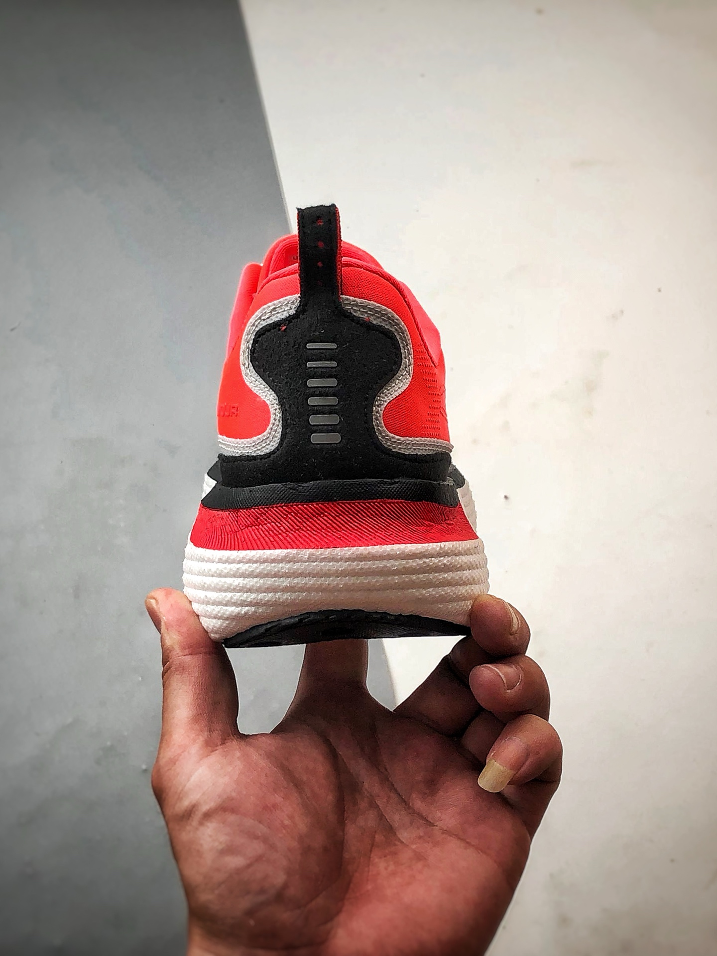 200 Under Armour Infinite Elite 2 灰红色-Chinese UA Cheap High Quatity Brand Clothes Bags handbags Sneakers wholesale wholesaler seller from China Factory suppliers Fashion Clothing Shoes best Quality Beautiful Price 200 Under Armour Infinite Elite 2 灰红色