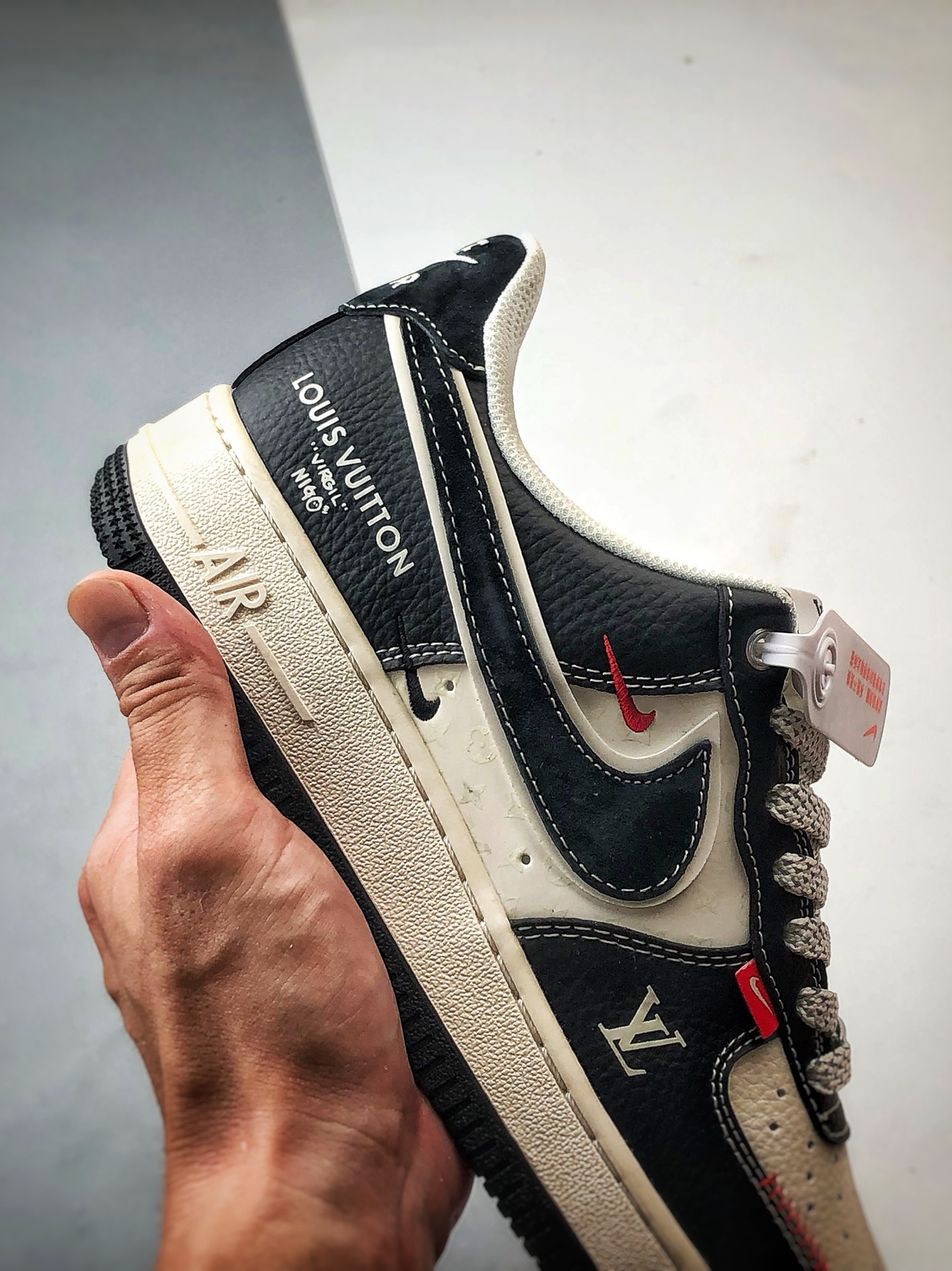 LV x Air Force 1 Low 黑白反光 YX5066-349