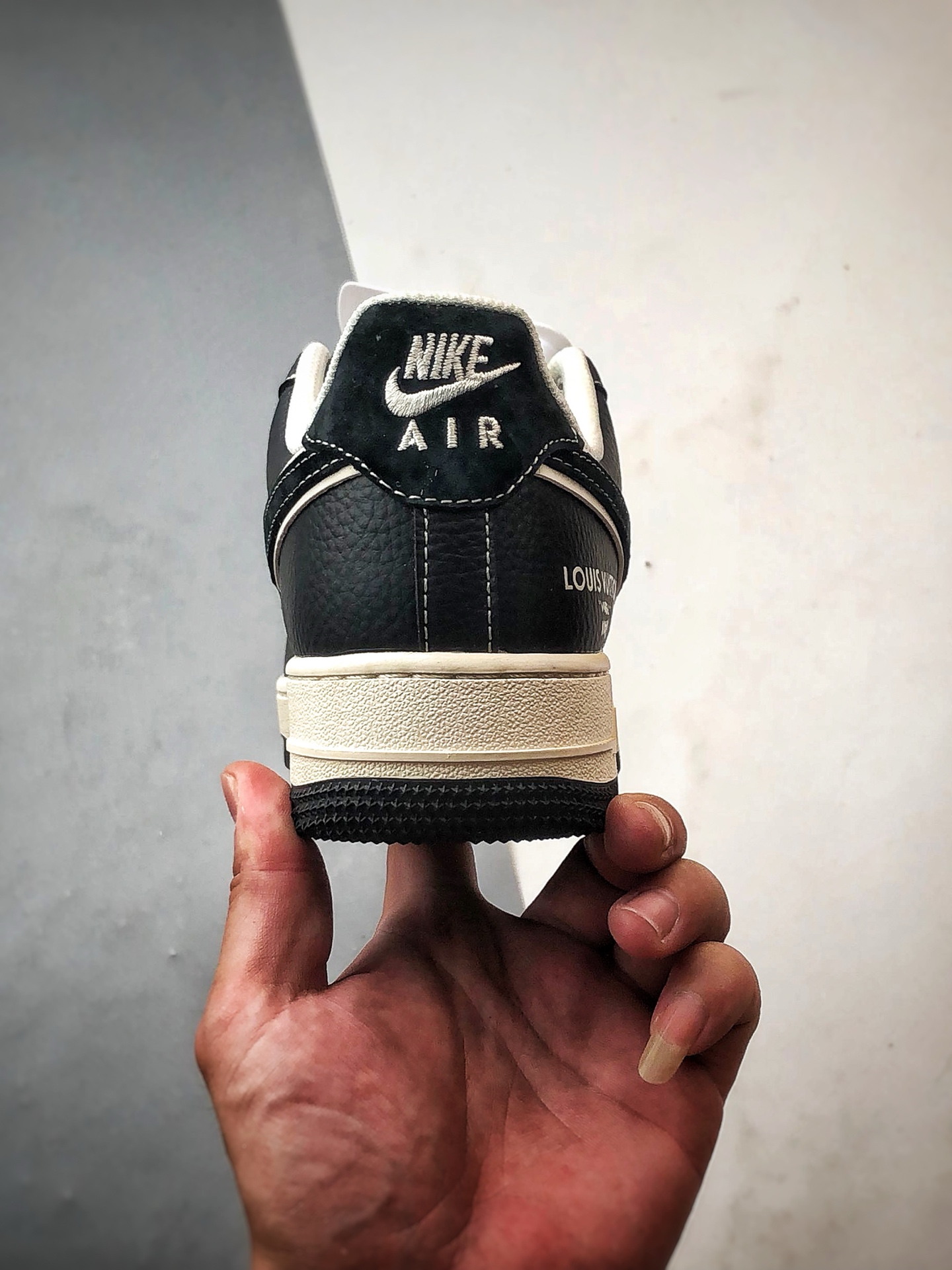 LV x Air Force 1 Low 黑白反光 YX5066-349