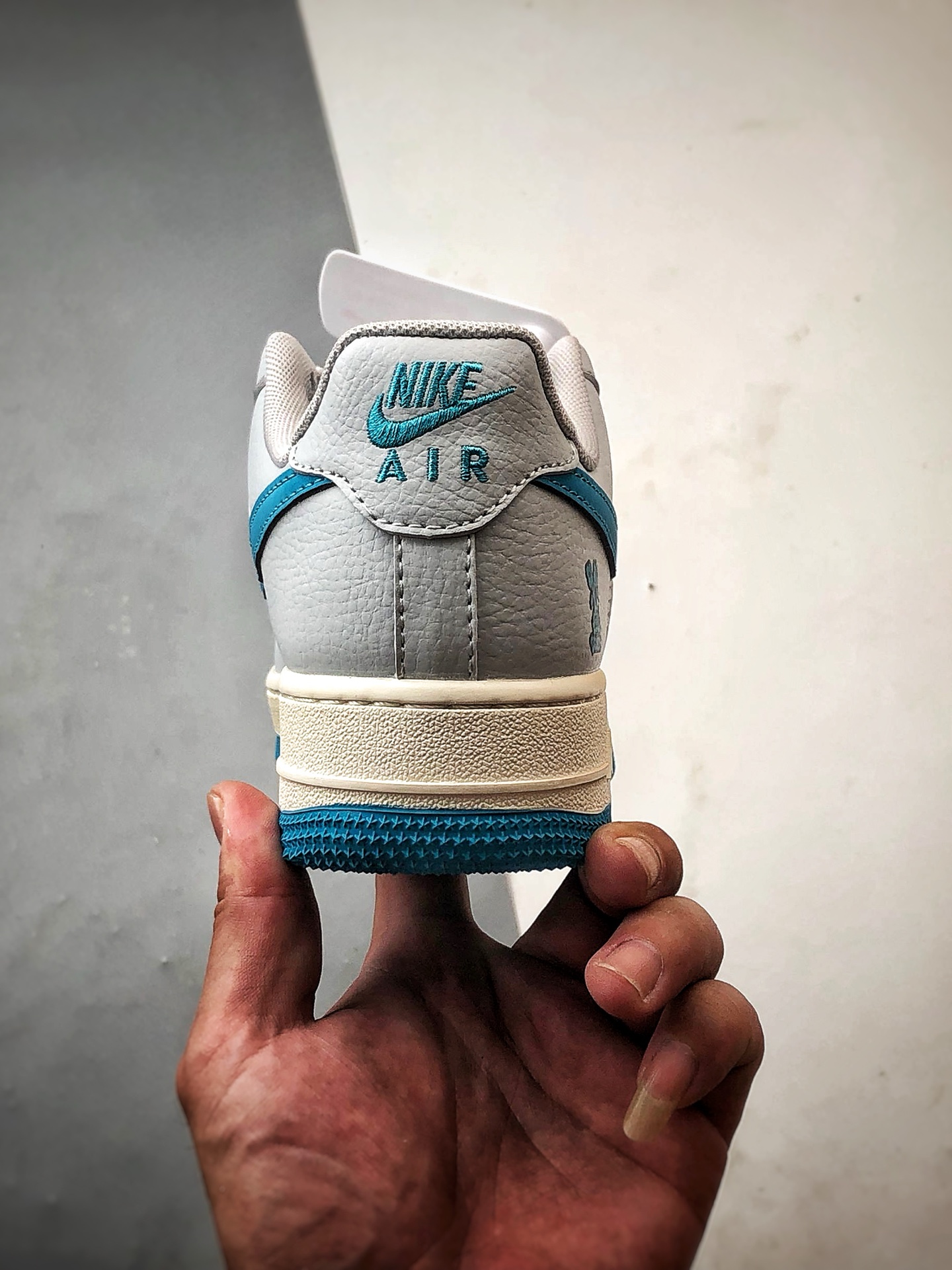 LV x Air Force 1 Low 灰蓝反光钩 JJ2508-704-莆田鞋,莆田鞋货源,高仿鞋,高仿鞋货源,安福档口,莆田高仿鞋,莆田鞋批发,高仿鞋批发,莆田高仿运动鞋,高仿运动鞋,莆田运动鞋 LV x Air Force 1 Low 灰蓝反光钩 JJ2508-704