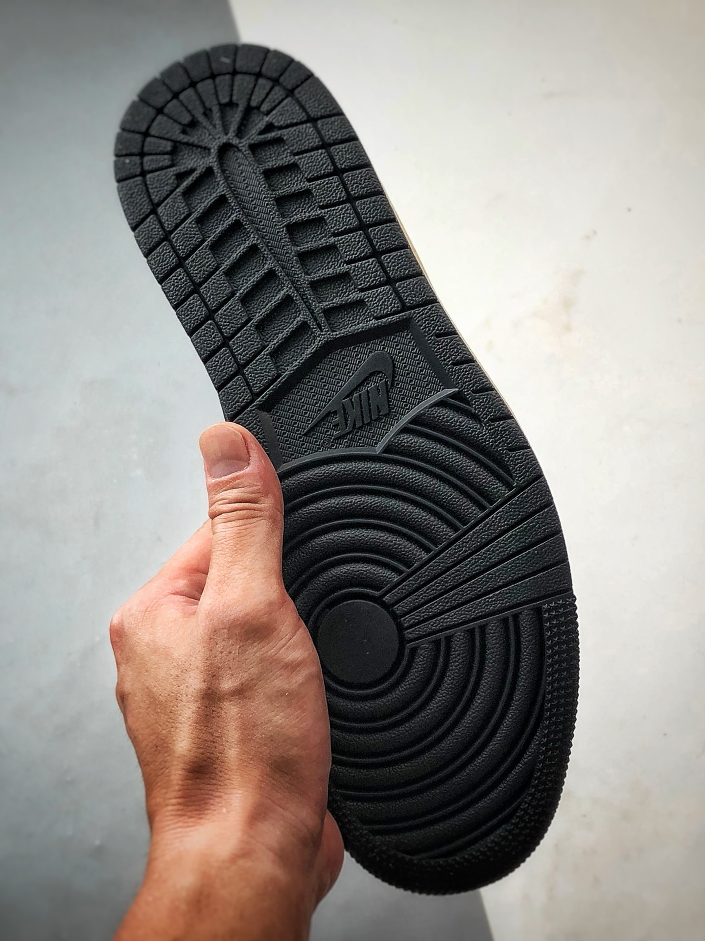 Air Jordan 1 Low ”高端定制” 斯图西黑8白灰黑倒钩 XS7089-601-莆田鞋,莆田鞋货源,高仿鞋,高仿鞋货源,安福档口,莆田高仿鞋,莆田鞋批发,高仿鞋批发,莆田高仿运动鞋,高仿运动鞋,莆田运动鞋 Air Jordan 1 Low ”高端定制” 斯图西黑8白灰黑倒钩 XS7089-601