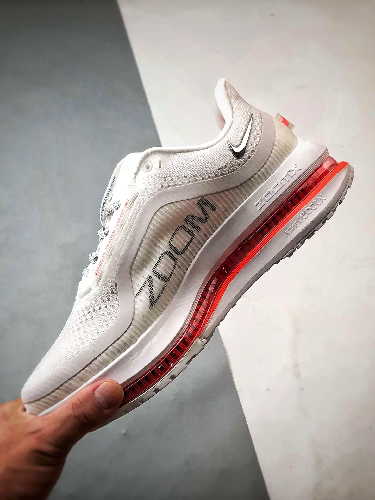 市售最强版本 欢迎对比 NK Pegasus Premium系列 白红色 全掌气垫纤维气柱网面跑步鞋 HQ2595-101-莆田鞋,莆田鞋货源,高仿鞋,高仿鞋货源,安福档口,莆田高仿鞋,莆田鞋批发,高仿鞋批发,莆田高仿运动鞋,高仿运动鞋,莆田运动鞋 市售最强版本 欢迎对比 NK Pegasus Premium系列 白红色 全掌气垫纤维气柱网面跑步鞋 HQ2595-101