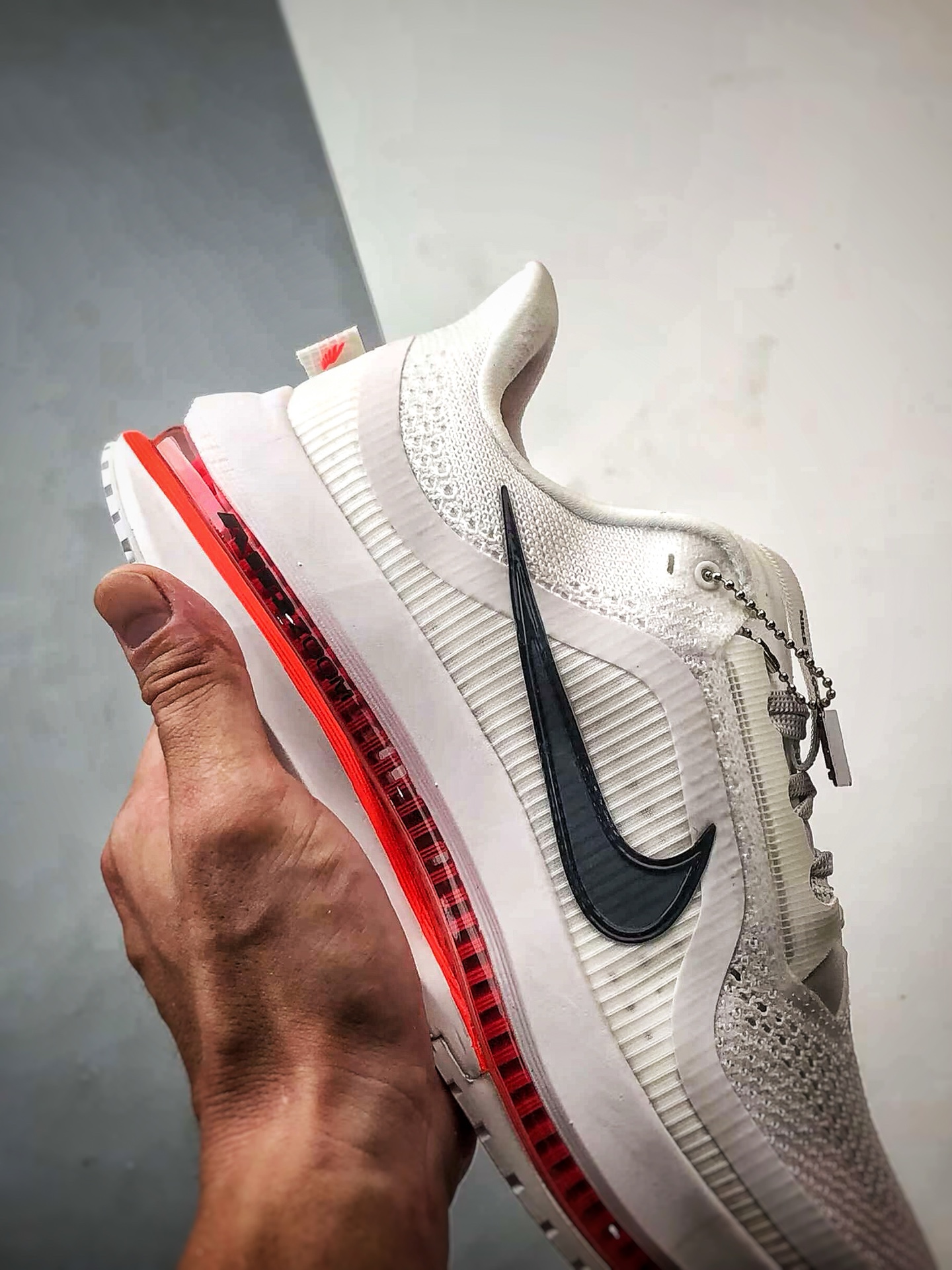 市售最强版本 欢迎对比 NK Pegasus Premium系列 白红色 全掌气垫纤维气柱网面跑步鞋 HQ2595-101-莆田鞋,莆田鞋货源,高仿鞋,高仿鞋货源,安福档口,莆田高仿鞋,莆田鞋批发,高仿鞋批发,莆田高仿运动鞋,高仿运动鞋,莆田运动鞋 市售最强版本 欢迎对比 NK Pegasus Premium系列 白红色 全掌气垫纤维气柱网面跑步鞋 HQ2595-101