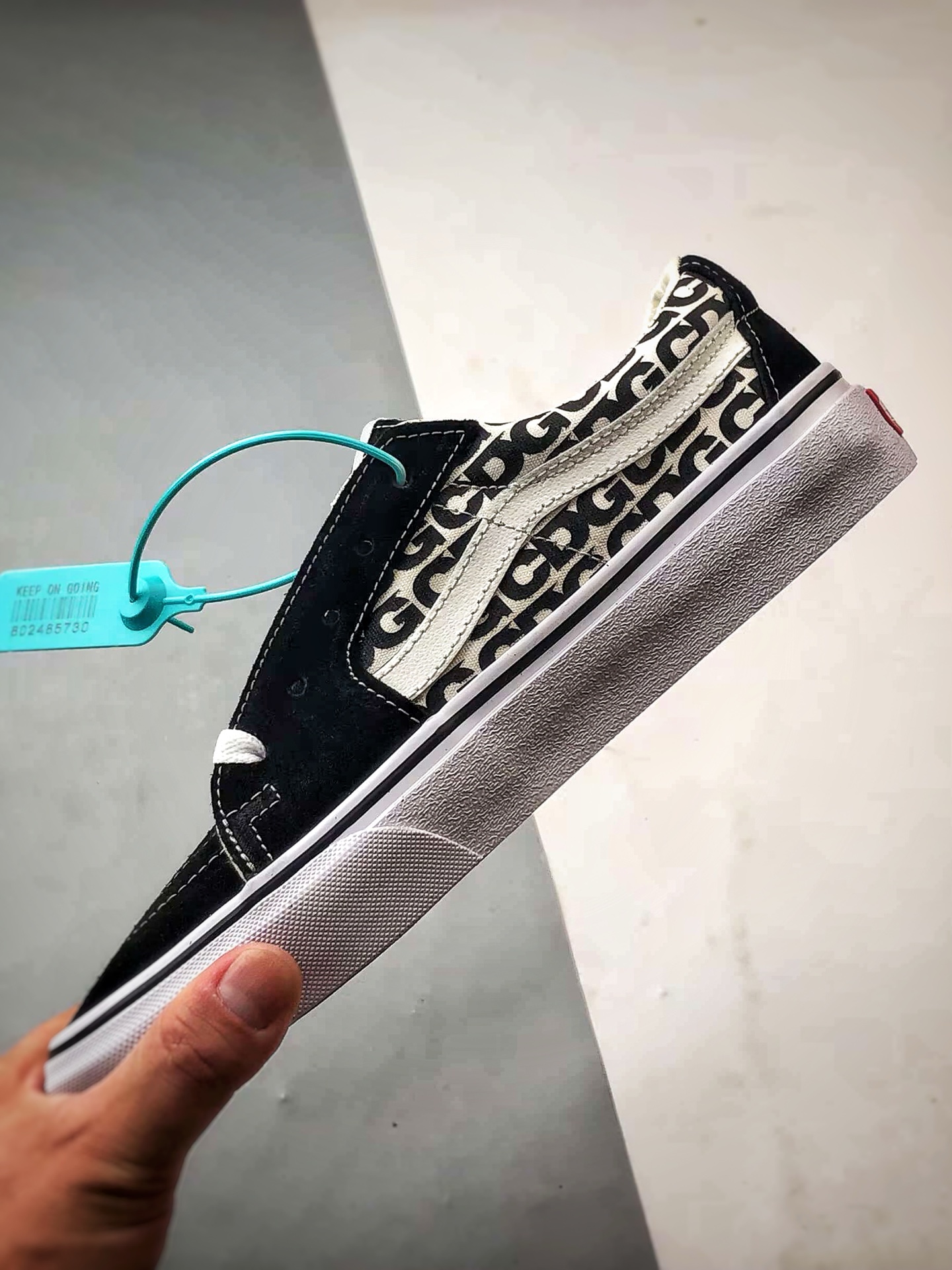 150 Vans SK8-Low x CDG联名 全新一代 低帮硫化帆布鞋-Chinese UA Cheap High Quatity Brand Clothes Bags handbags Sneakers wholesale wholesaler seller from China Factory suppliers Fashion Clothing Shoes best Quality Beautiful Price 150 Vans SK8-Low x CDG联名 全新一代 低帮硫化帆布鞋