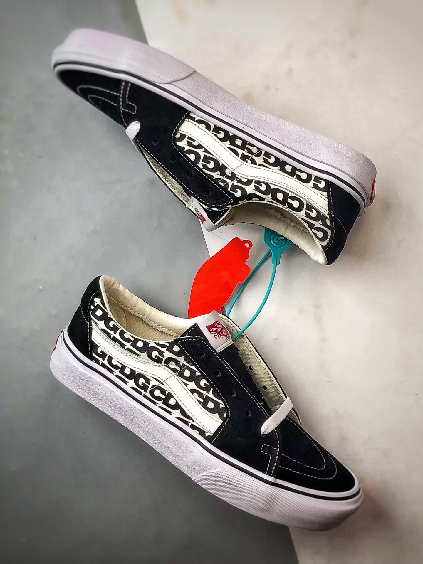 150 Vans SK8-Low x CDG联名 全新一代 低帮硫化帆布鞋-Chinese UA Cheap High Quatity Brand Clothes Bags handbags Sneakers wholesale wholesaler seller from China Factory suppliers Fashion Clothing Shoes best Quality Beautiful Price 150 Vans SK8-Low x CDG联名 全新一代 低帮硫化帆布鞋