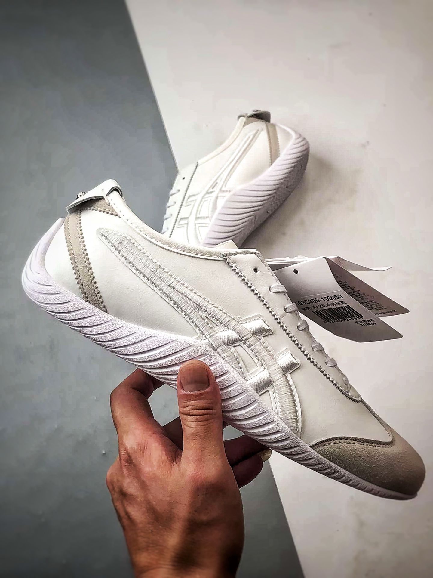 170 Onitsuka Tiger Mexico 66 Driving 白色 鬼冢虎舒适薄底刺绣虎爪赛车休闲鞋 1183C306-100-Chinese UA Cheap High Quatity Brand Clothes Bags handbags Sneakers wholesale wholesaler seller from China Factory suppliers Fashion Clothing Shoes best Quality Beautiful Price 170 Onitsuka Tiger Mexico 66 Driving 白色 鬼冢虎舒适薄底刺绣虎爪赛车休闲鞋 1183C306-100