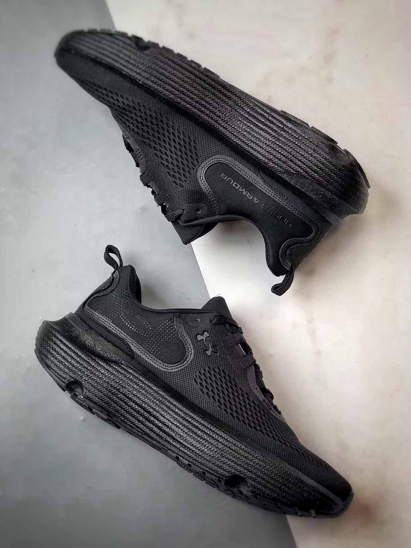 220 Under Armour Infinite Elite 2 黑色 网布织物舒适百搭轻便透气缓震跑步鞋-Chinese UA Cheap High Quatity Brand Clothes Bags handbags Sneakers wholesale wholesaler seller from China Factory suppliers Fashion Clothing Shoes best Quality Beautiful Price 220 Under Armour Infinite Elite 2 黑色 网布织物舒适百搭轻便透气缓震跑步鞋