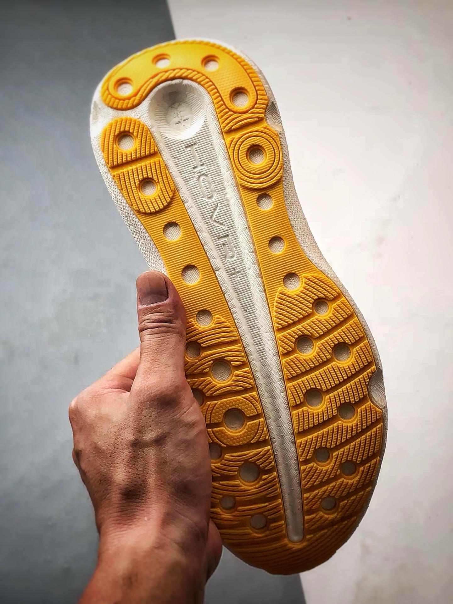 220 Under Armour Infinite Elite 2 米绿色 网布织物舒适百搭轻便透气缓震跑步鞋-Chinese UA Cheap High Quatity Brand Clothes Bags handbags Sneakers wholesale wholesaler seller from China Factory suppliers Fashion Clothing Shoes best Quality Beautiful Price 220 Under Armour Infinite Elite 2 米绿色 网布织物舒适百搭轻便透气缓震跑步鞋