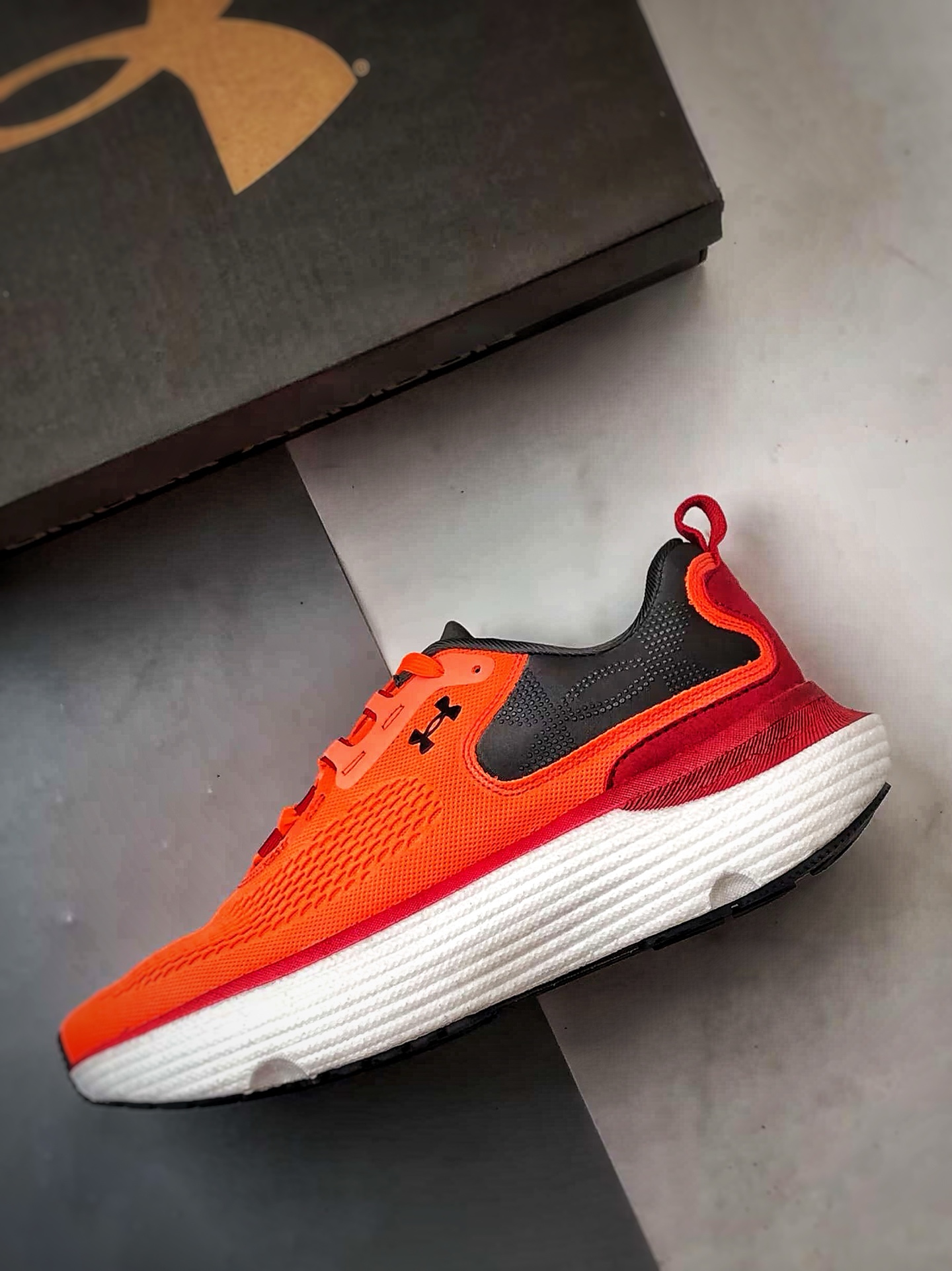 220 Under Armour Infinite Elite 2 红色 网布织物舒适百搭轻便透气缓震跑步鞋-Chinese UA Cheap High Quatity Brand Clothes Bags handbags Sneakers wholesale wholesaler seller from China Factory suppliers Fashion Clothing Shoes best Quality Beautiful Price 220 Under Armour Infinite Elite 2 红色 网布织物舒适百搭轻便透气缓震跑步鞋