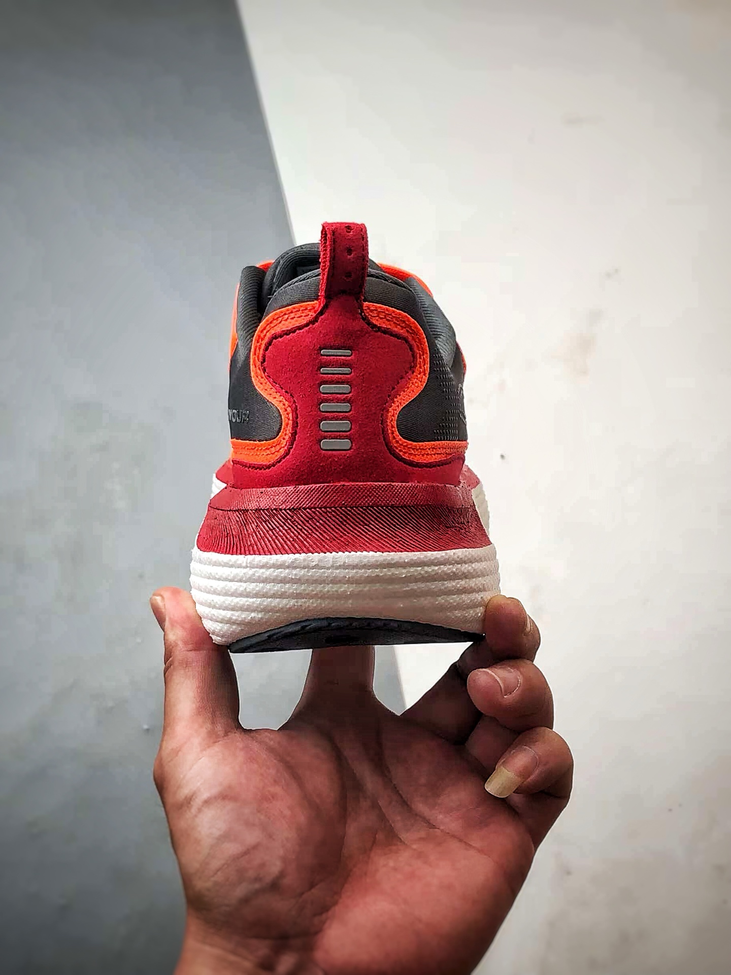 220 Under Armour Infinite Elite 2 红色 网布织物舒适百搭轻便透气缓震跑步鞋-Chinese UA Cheap High Quatity Brand Clothes Bags handbags Sneakers wholesale wholesaler seller from China Factory suppliers Fashion Clothing Shoes best Quality Beautiful Price 220 Under Armour Infinite Elite 2 红色 网布织物舒适百搭轻便透气缓震跑步鞋