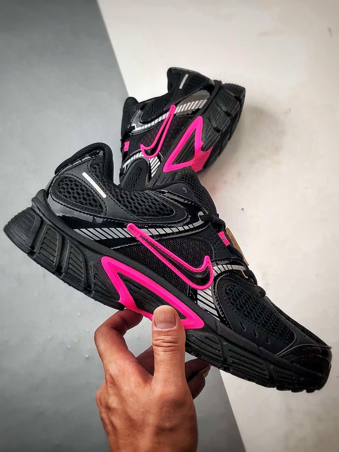 NK V5 RNR系列 黑灰紫 复古Y3K风格舒适百搭跑步鞋 HJ5228-007