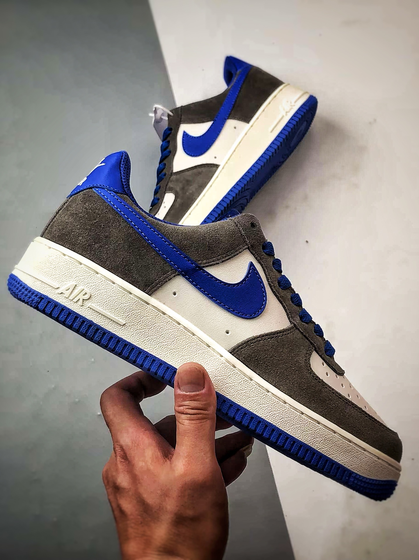 Air Force 1 '07 Low 白灰蓝 FQ8714-200-莆田鞋,莆田鞋货源,高仿鞋,高仿鞋货源,安福档口,莆田高仿鞋,莆田鞋批发,高仿鞋批发,莆田高仿运动鞋,高仿运动鞋,莆田运动鞋 Air Force 1 '07 Low 白灰蓝 FQ8714-200