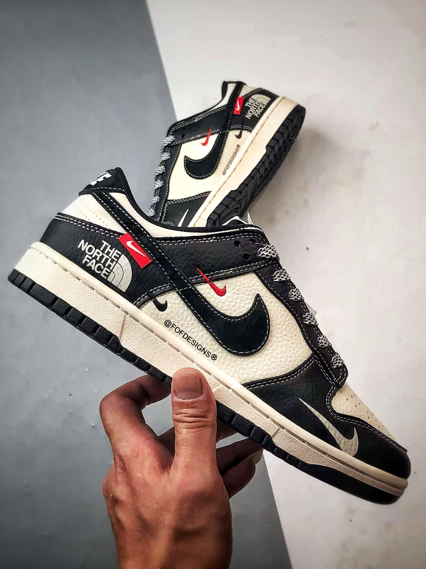 NK Dunk Low Retro ”DIY高端定制” 北面CDG米白黑 低帮休闲运动板鞋 YX5066-339-莆田鞋,莆田鞋货源,高仿鞋,高仿鞋货源,安福档口,莆田高仿鞋,莆田鞋批发,高仿鞋批发,莆田高仿运动鞋,高仿运动鞋,莆田运动鞋 NK Dunk Low Retro ”DIY高端定制” 北面CDG米白黑 低帮休闲运动板鞋 YX5066-339