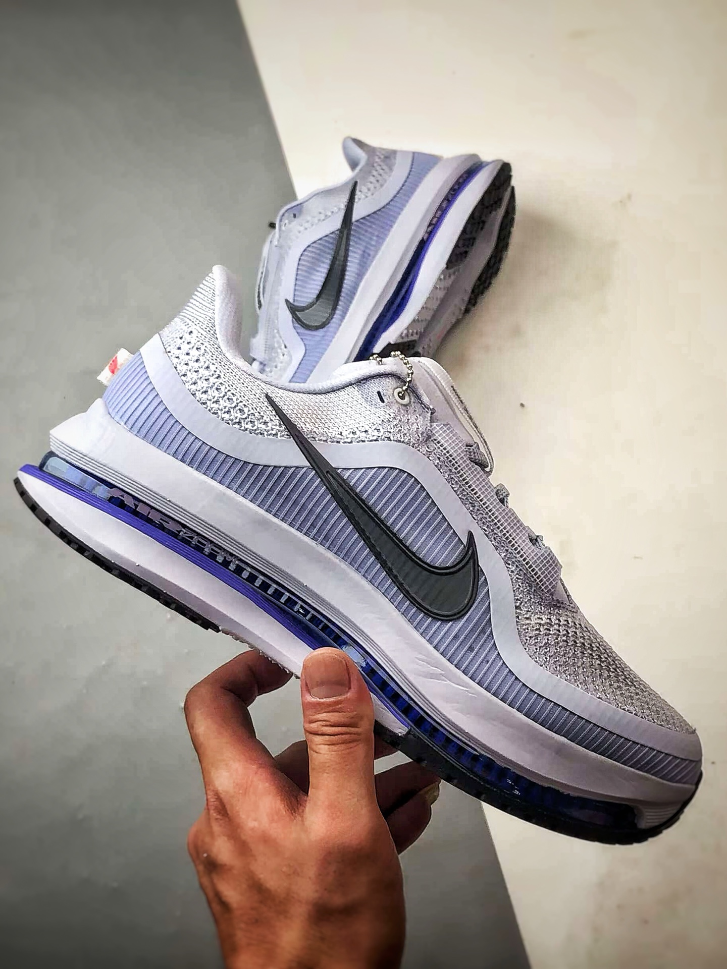 市售最强版本 欢迎对比 NK Pegasus Premium系列 灰紫色 全掌气垫纤维气柱网面跑步鞋 HQ2592-004-莆田鞋,莆田鞋货源,高仿鞋,高仿鞋货源,安福档口,莆田高仿鞋,莆田鞋批发,高仿鞋批发,莆田高仿运动鞋,高仿运动鞋,莆田运动鞋 市售最强版本 欢迎对比 NK Pegasus Premium系列 灰紫色 全掌气垫纤维气柱网面跑步鞋 HQ2592-004