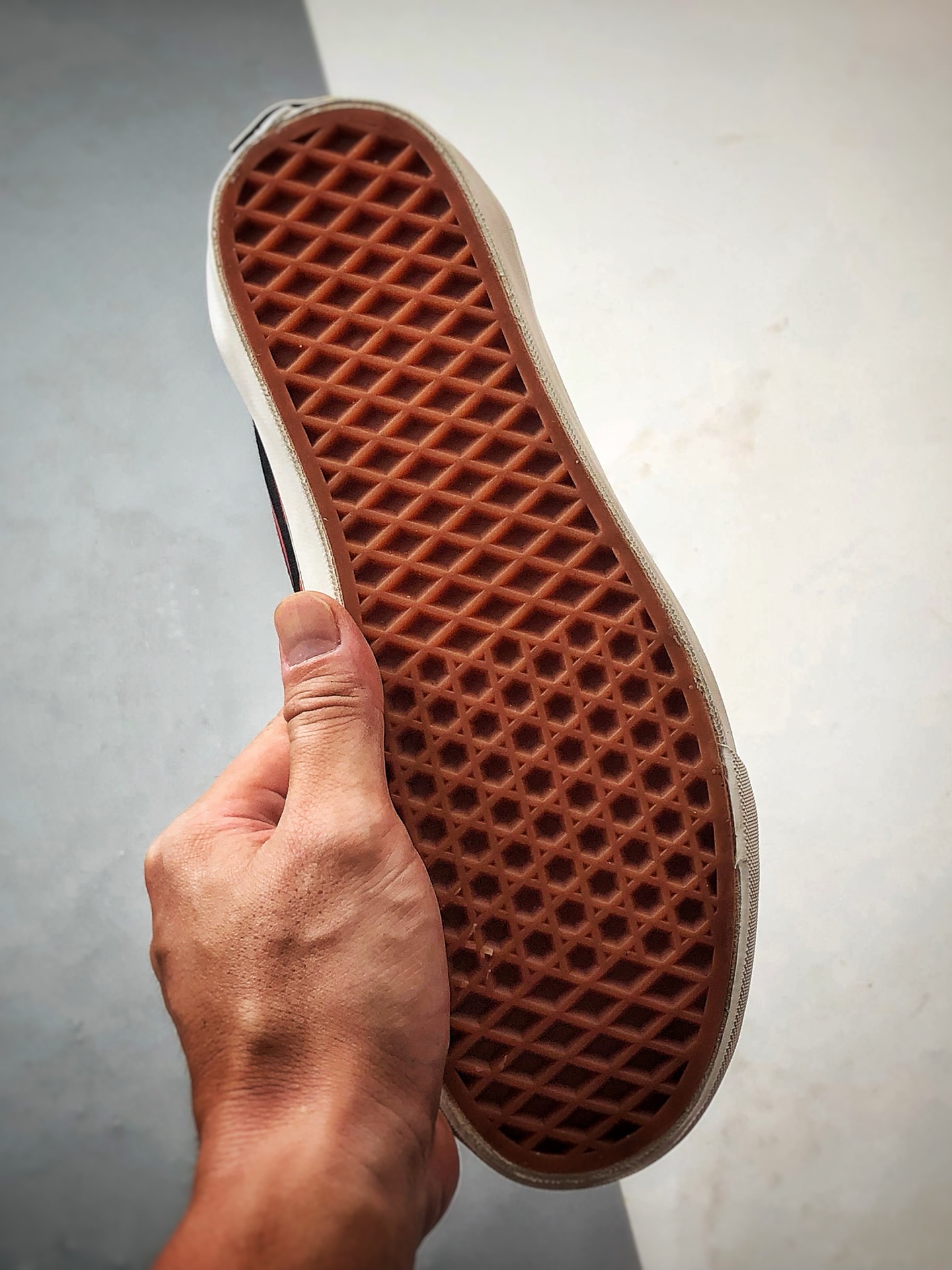 160 Vans Premium Old Skool 黑黄红 舒适百搭防滑减震休闲硫化板鞋 VN000D56MCG-Chinese UA Cheap High Quatity Brand Clothes Bags handbags Sneakers wholesale wholesaler seller from China Factory suppliers Fashion Clothing Shoes best Quality Beautiful Price 160 Vans Premium Old Skool 黑黄红 舒适百搭防滑减震休闲硫化板鞋 VN000D56MCG