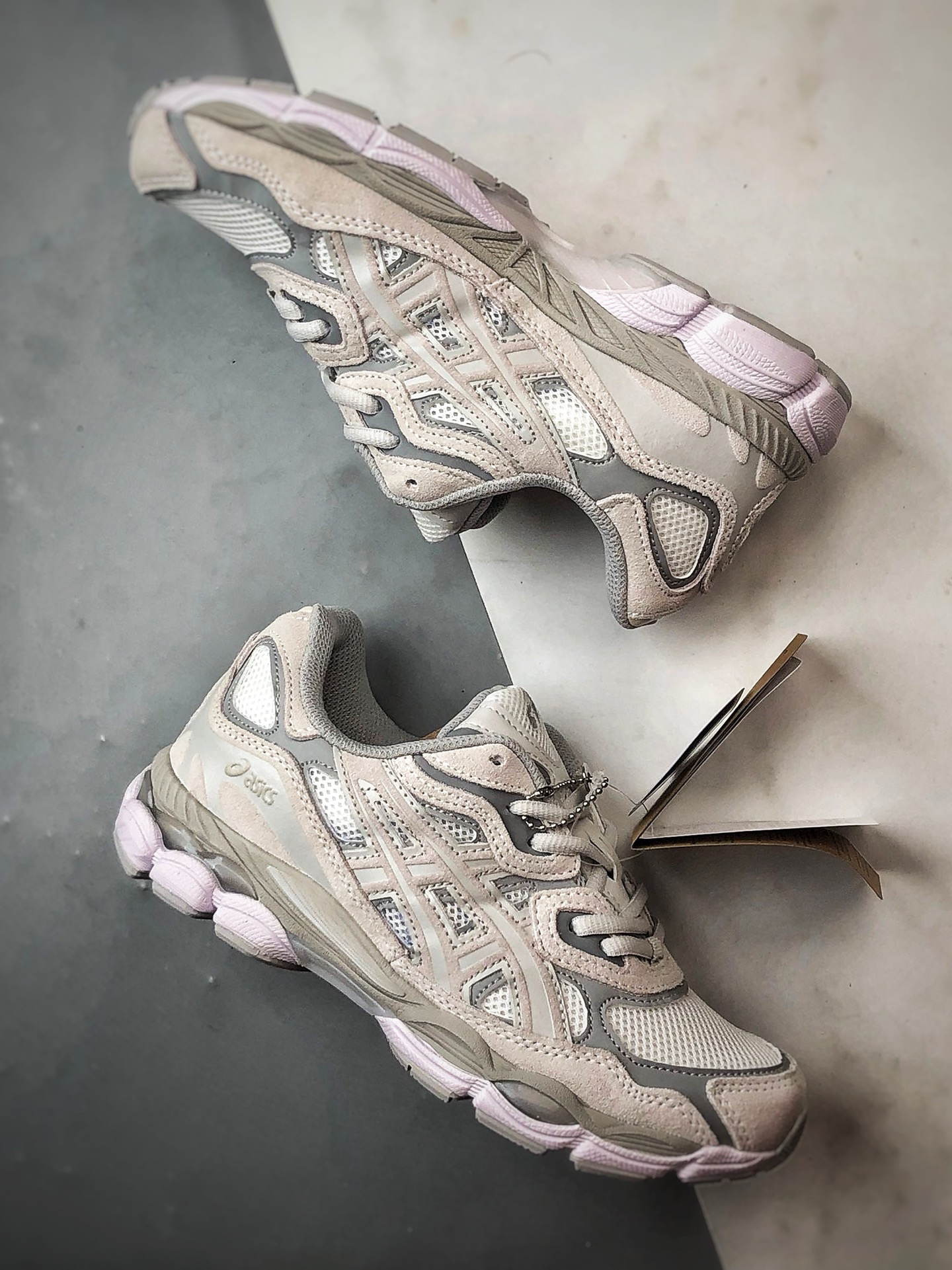 200 Asics Gel-N 复古单品 灰白 亚瑟士新款厚底街头运动休闲鞋-Chinese UA Cheap High Quatity Brand Clothes Bags handbags Sneakers wholesale wholesaler seller from China Factory suppliers Fashion Clothing Shoes best Quality Beautiful Price 200 Asics Gel-N 复古单品 灰白 亚瑟士新款厚底街头运动休闲鞋