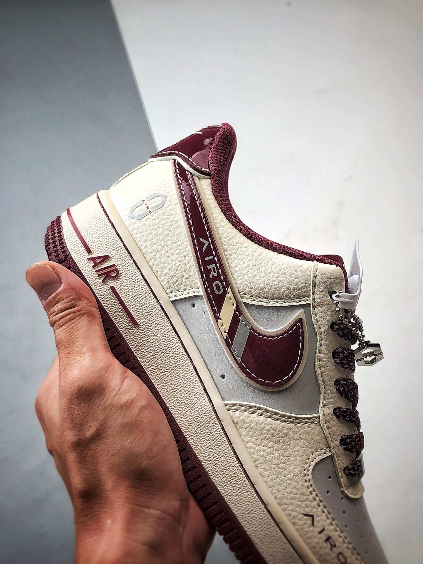280 Air Force 1 '07 Low 问界M9米白酒红 XS1958-610-Chinese UA Cheap High Quatity Brand Clothes Bags handbags Sneakers wholesale wholesaler seller from China Factory suppliers Fashion Clothing Shoes best Quality Beautiful Price 280 Air Force 1 '07 Low 问界M9米白酒红 XS1958-610