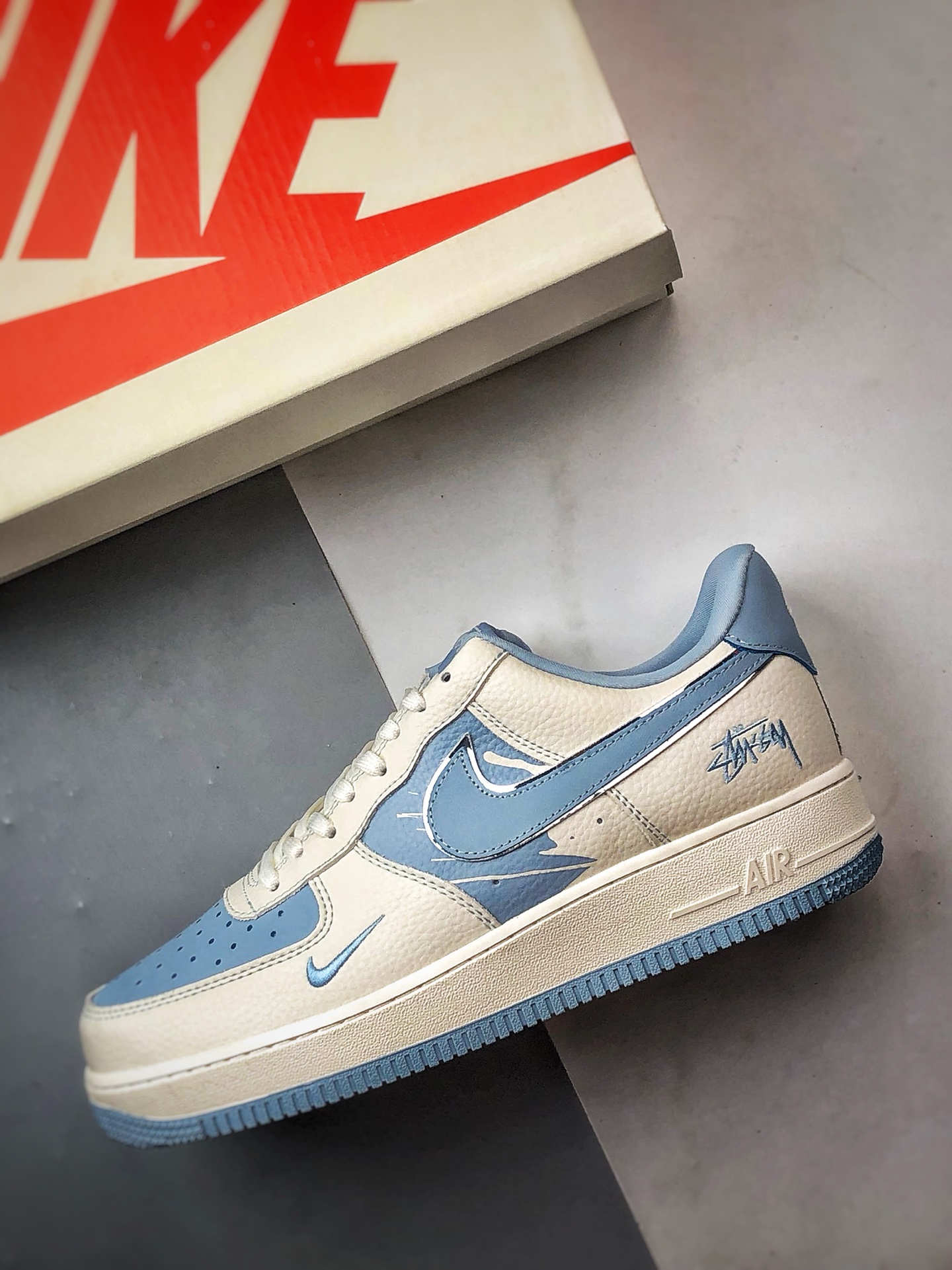 280 Stussy x Air Force 1 Low 米白蓝 KK1988-090-Chinese UA Cheap High Quatity Brand Clothes Bags handbags Sneakers wholesale wholesaler seller from China Factory suppliers Fashion Clothing Shoes best Quality Beautiful Price 280 Stussy x Air Force 1 Low 米白蓝 KK1988-090