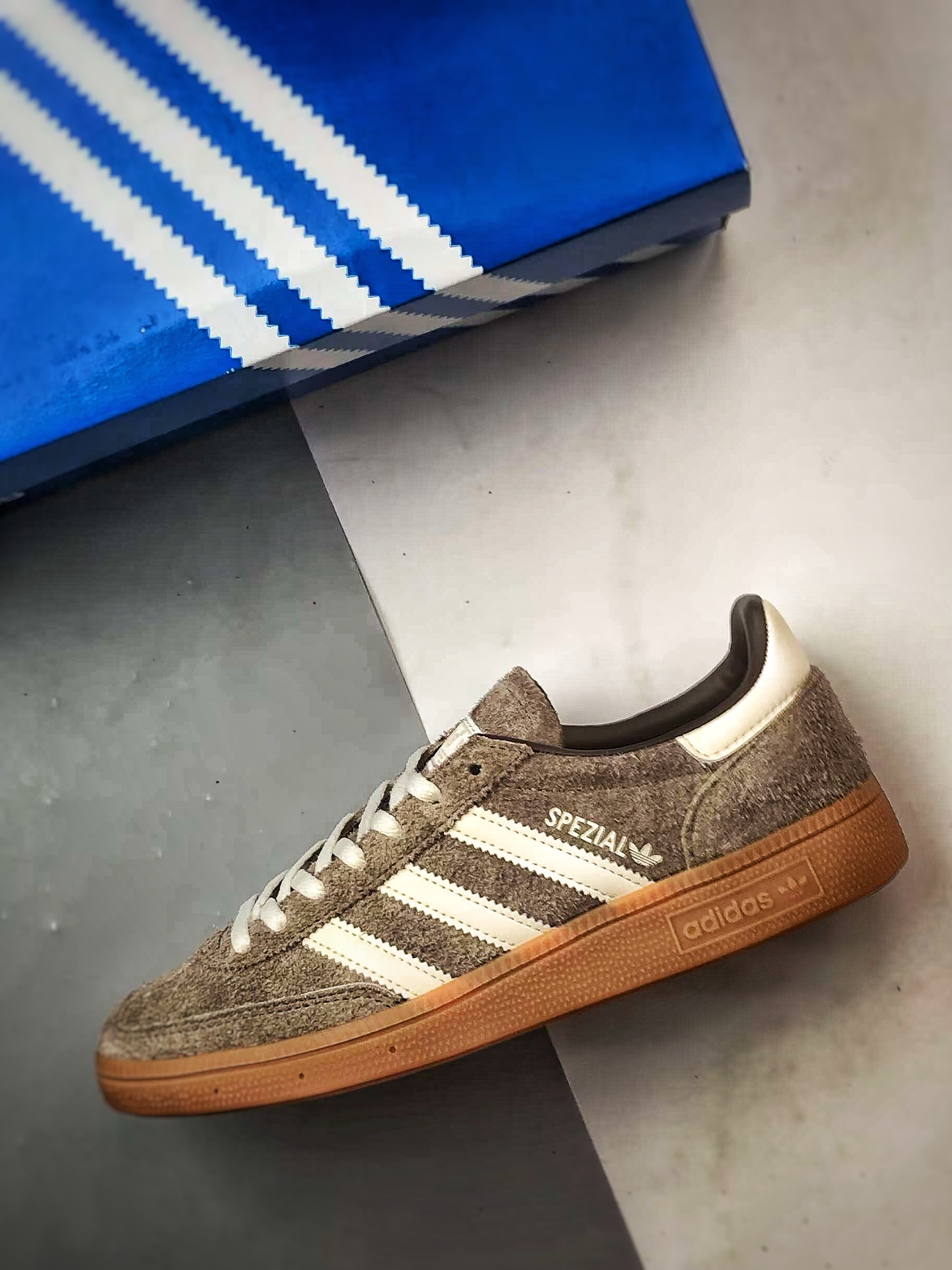 AD Originals Handball Spzl 褐色 三叶草复古休闲运动板鞋 IF6490