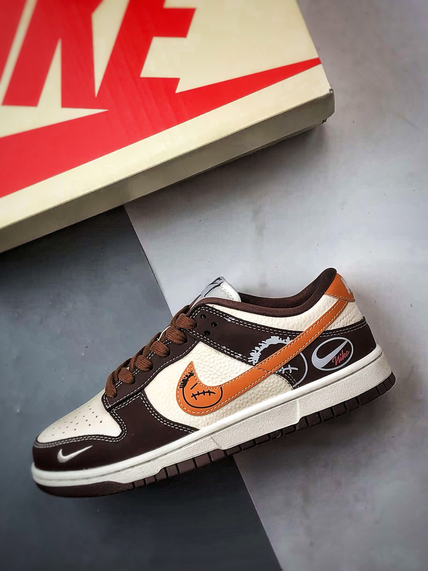 NK Dunk Low Retro ”DIY高端定制” 鬼脸米棕橙反光钩 低帮休闲运动板鞋 KK1333-034